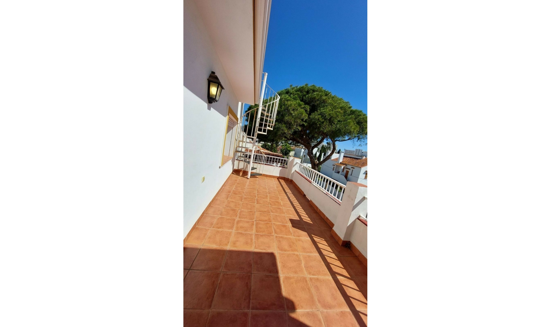 Resale - Apartment -
Fuengirola