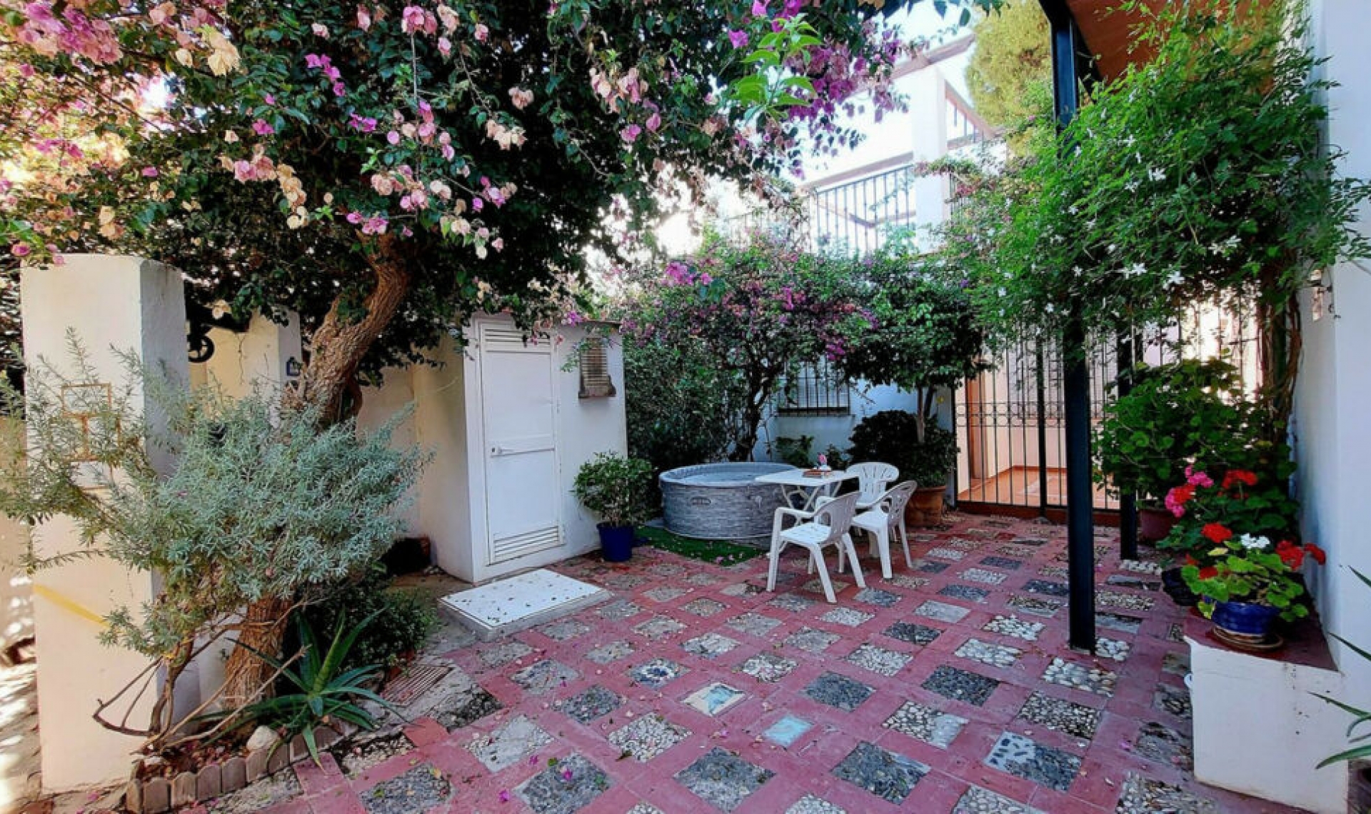 Resale - Apartment -
Fuengirola