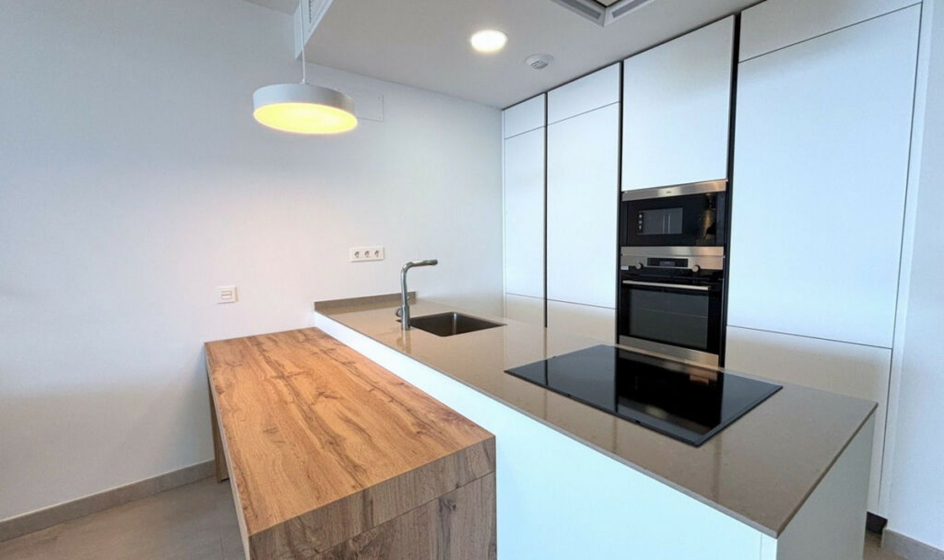 Resale - Apartment -
Fuengirola