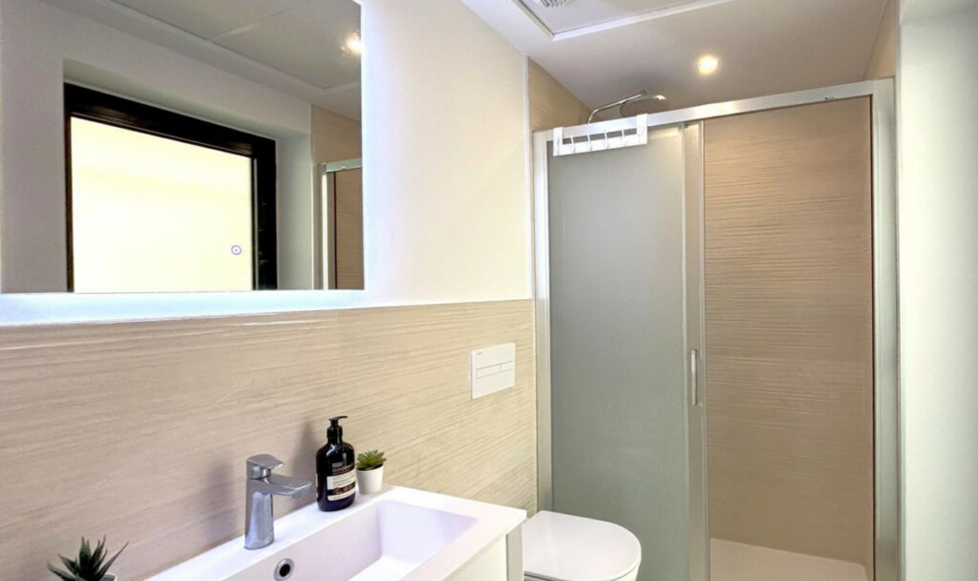 Resale - Apartment -
Fuengirola