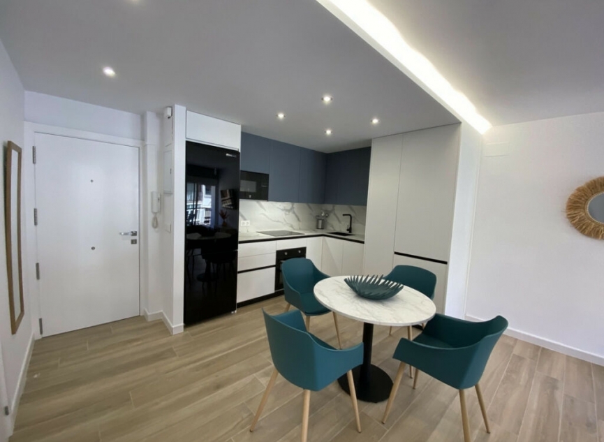 Resale - Apartment -
Fuengirola