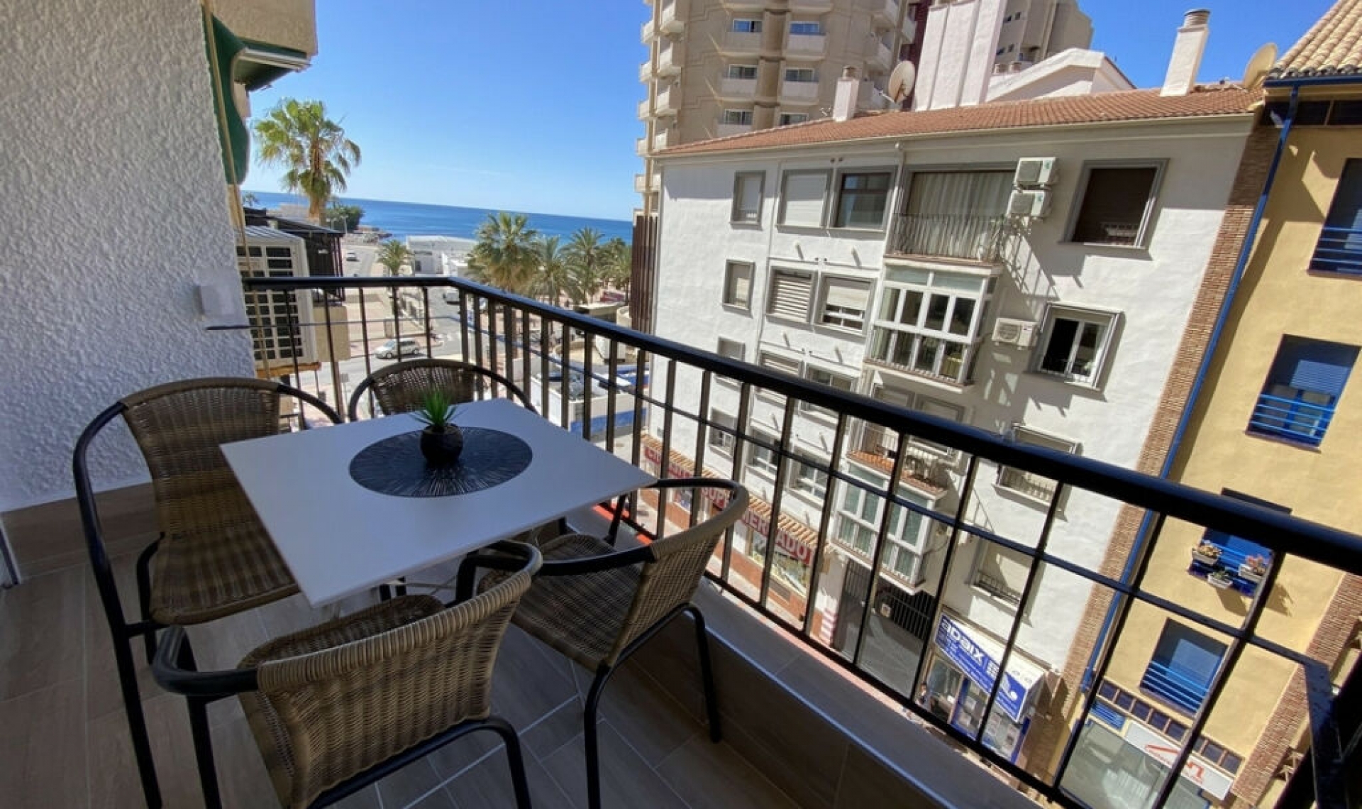 Resale - Apartment -
Fuengirola