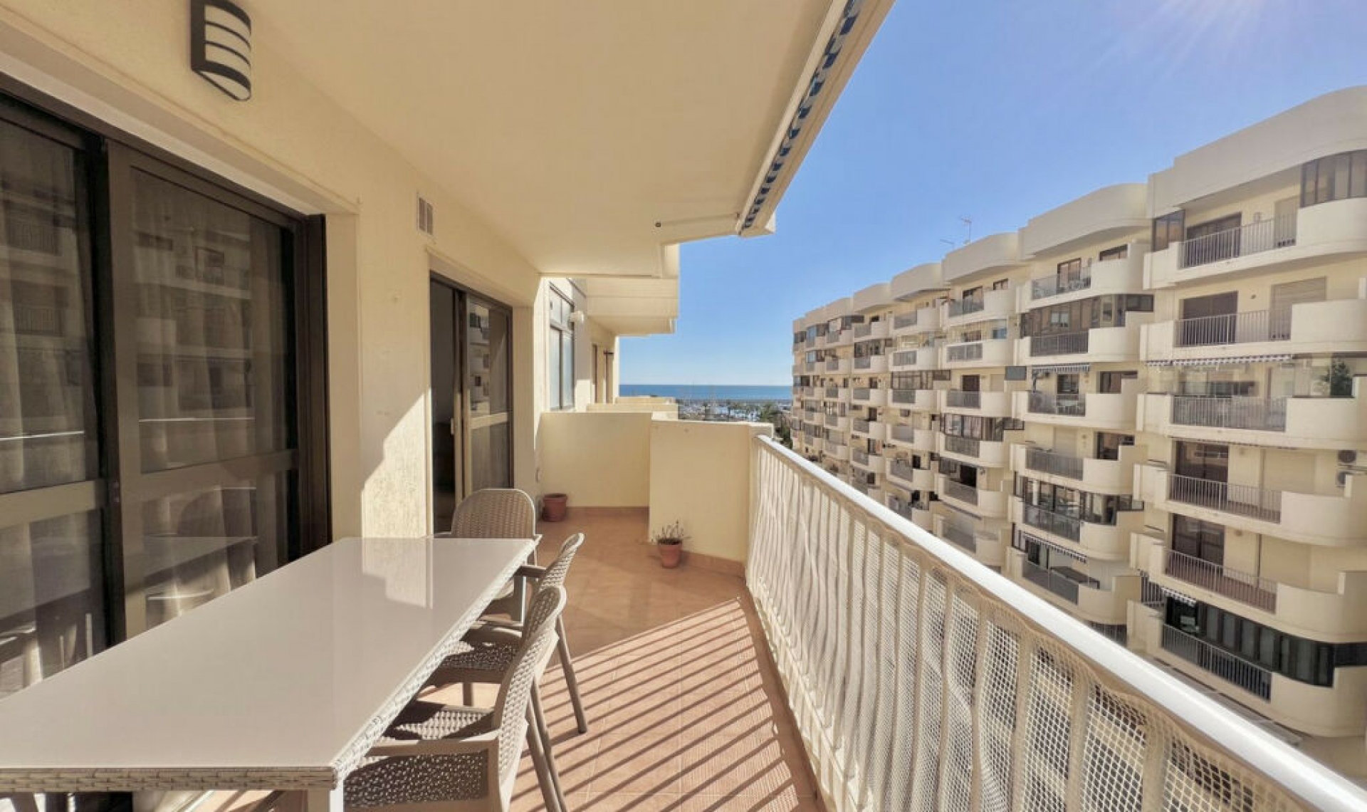 Resale - Apartment -
Fuengirola