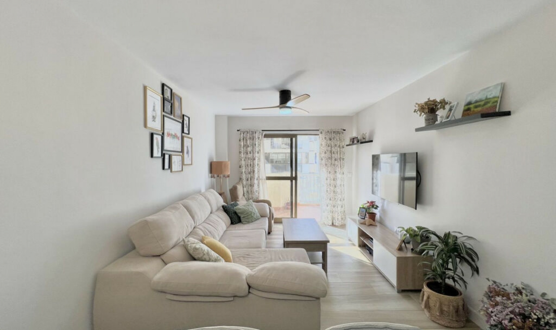 Resale - Apartment -
Fuengirola