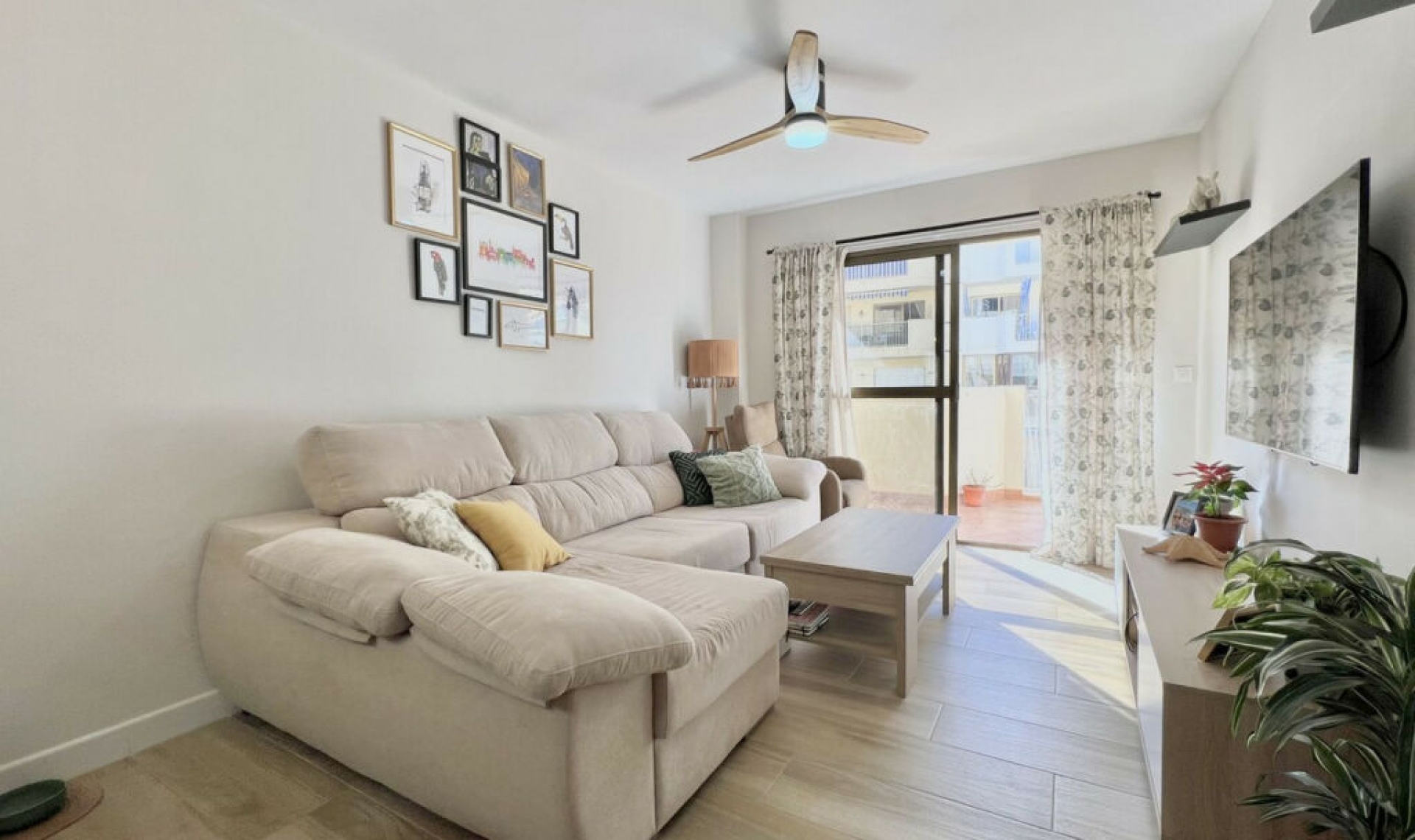 Resale - Apartment -
Fuengirola