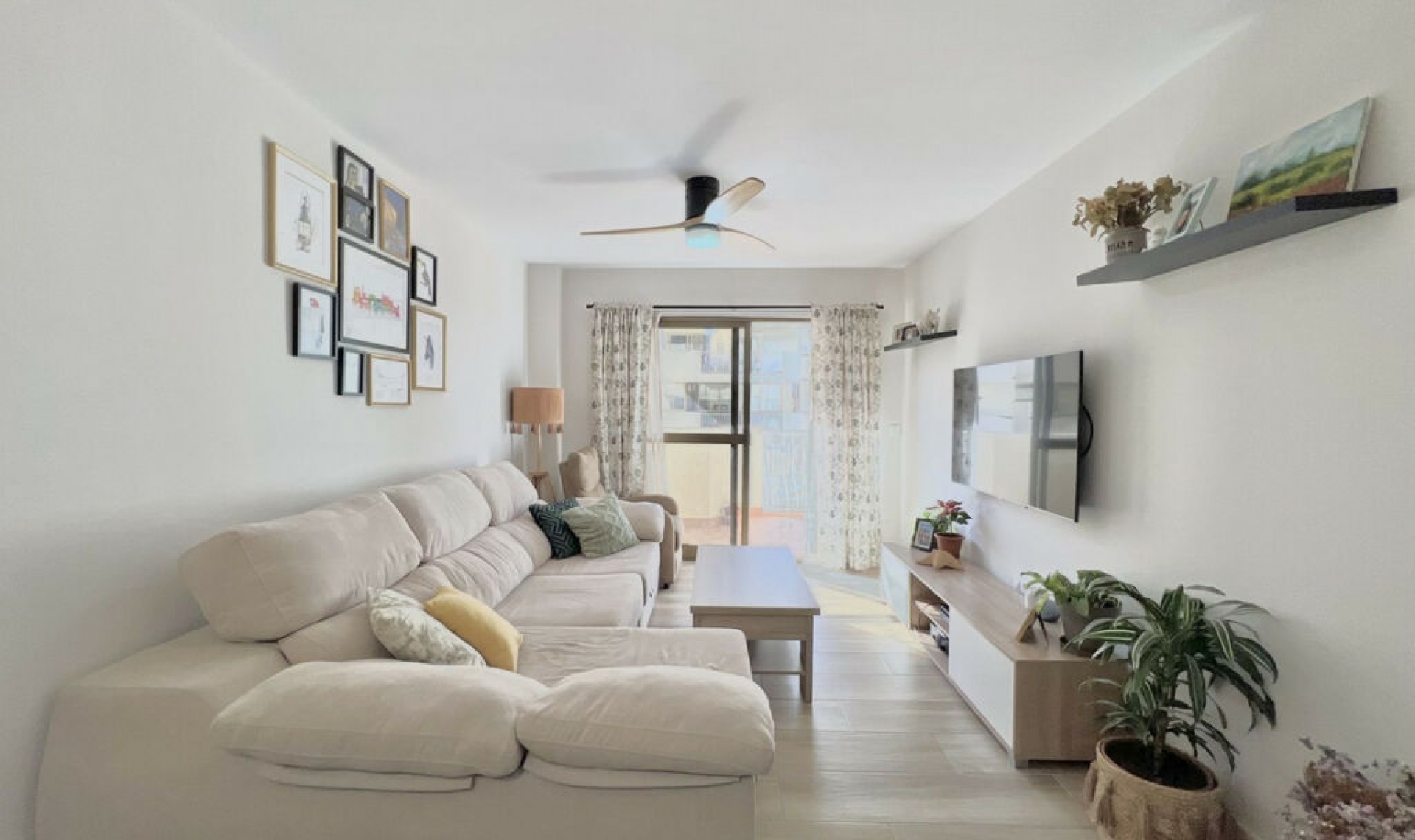 Resale - Apartment -
Fuengirola