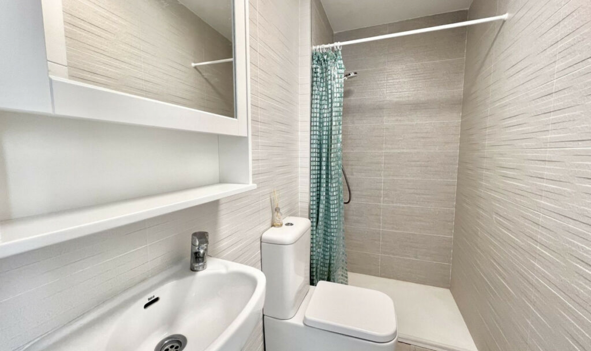 Resale - Apartment -
Fuengirola