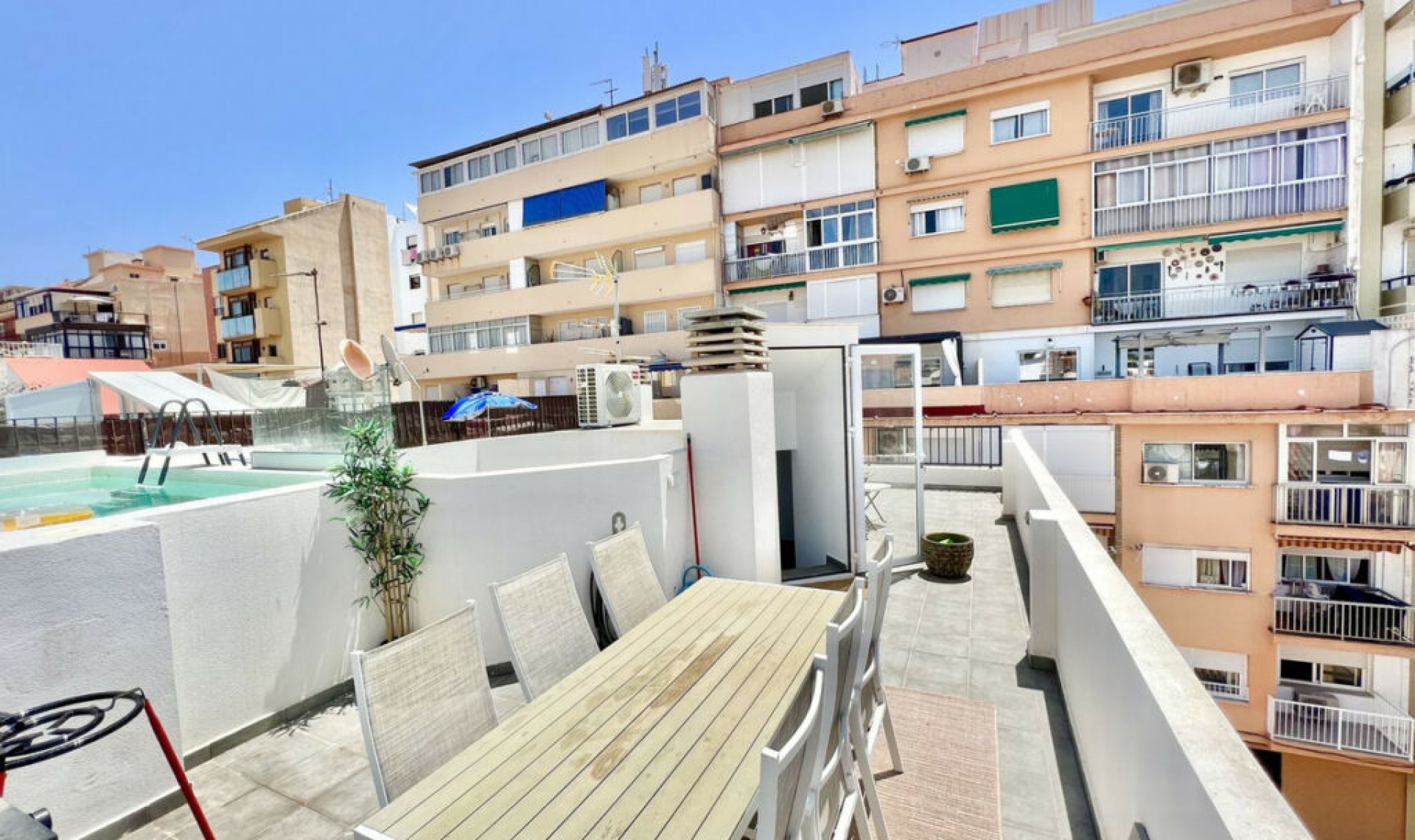 Resale - Apartment -
Fuengirola
