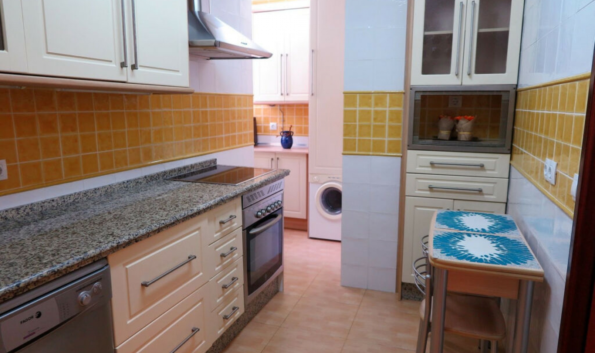 Resale - Apartment -
Fuengirola