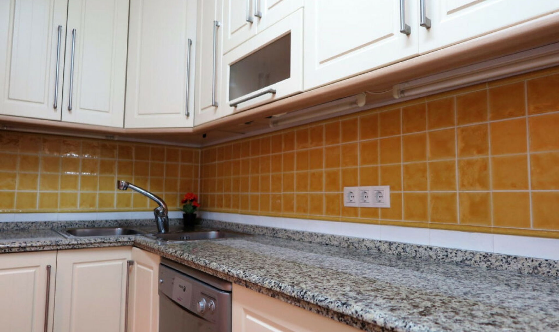 Resale - Apartment -
Fuengirola