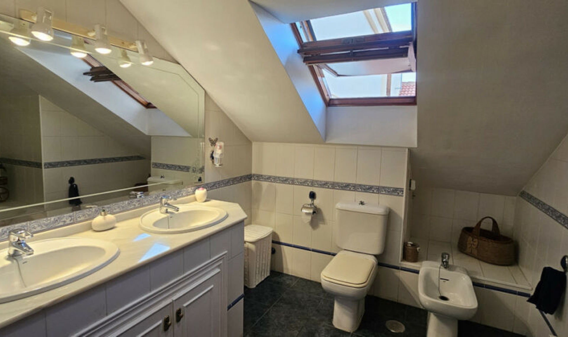 Resale - Apartment -
Fuengirola