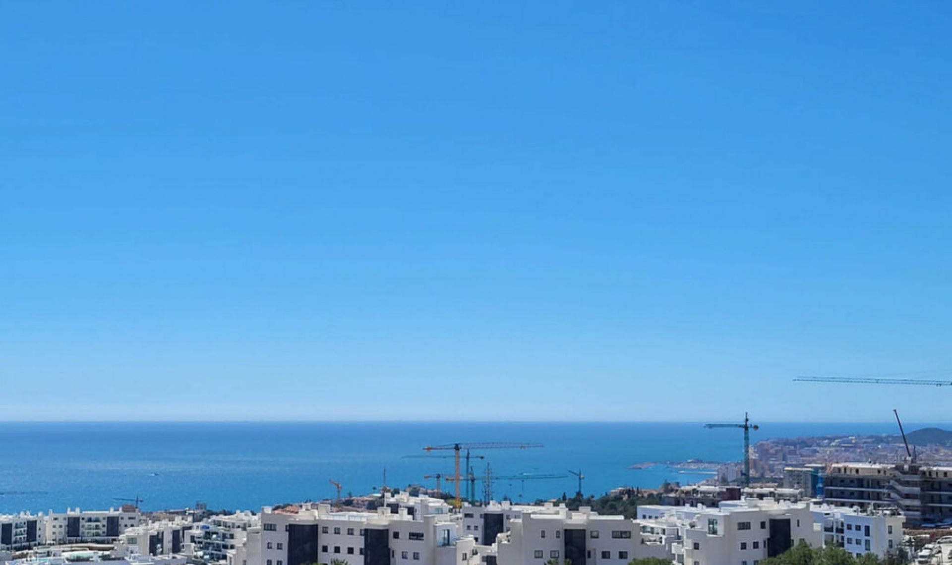 Resale - Apartment -
Fuengirola