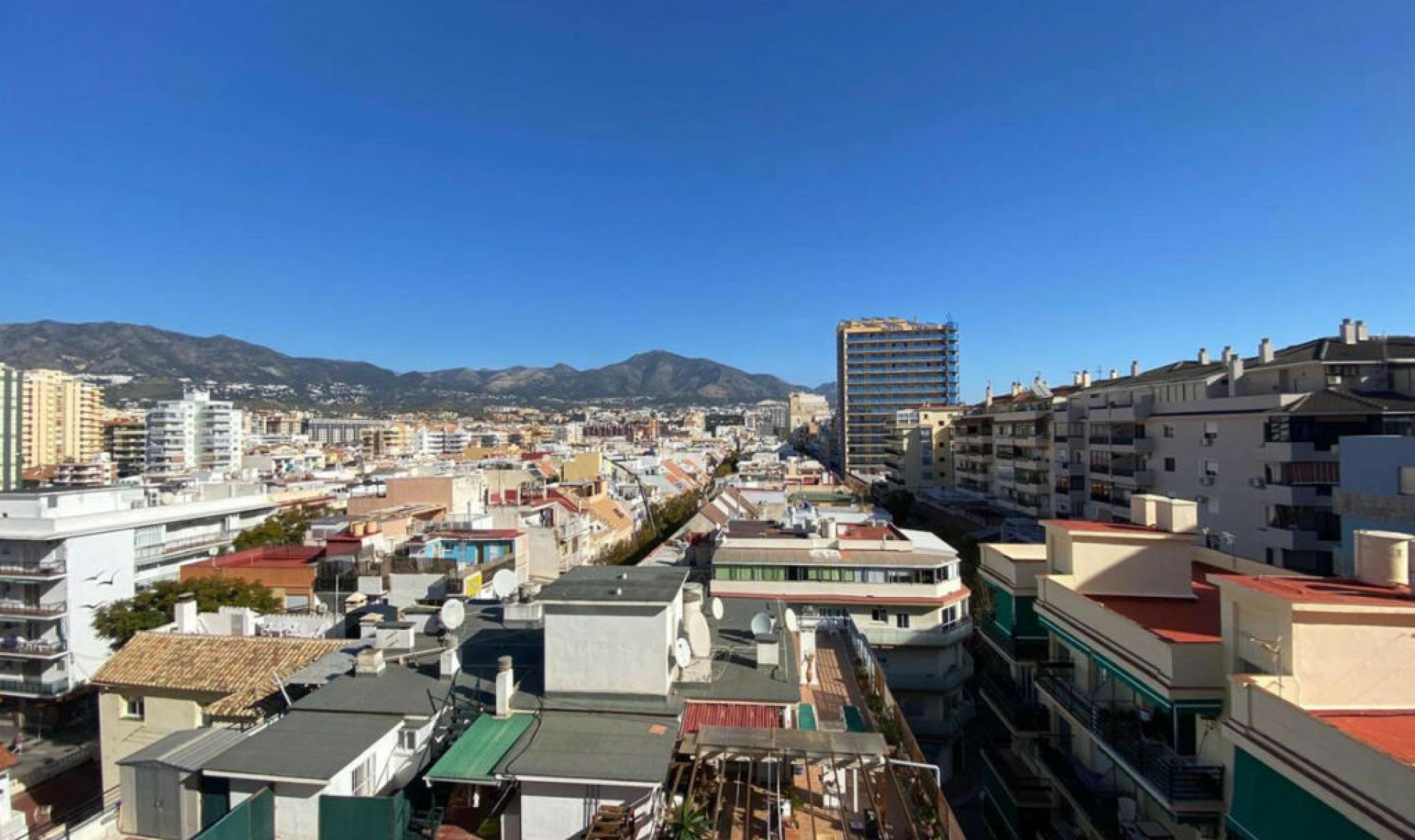 Resale - Apartment -
Fuengirola