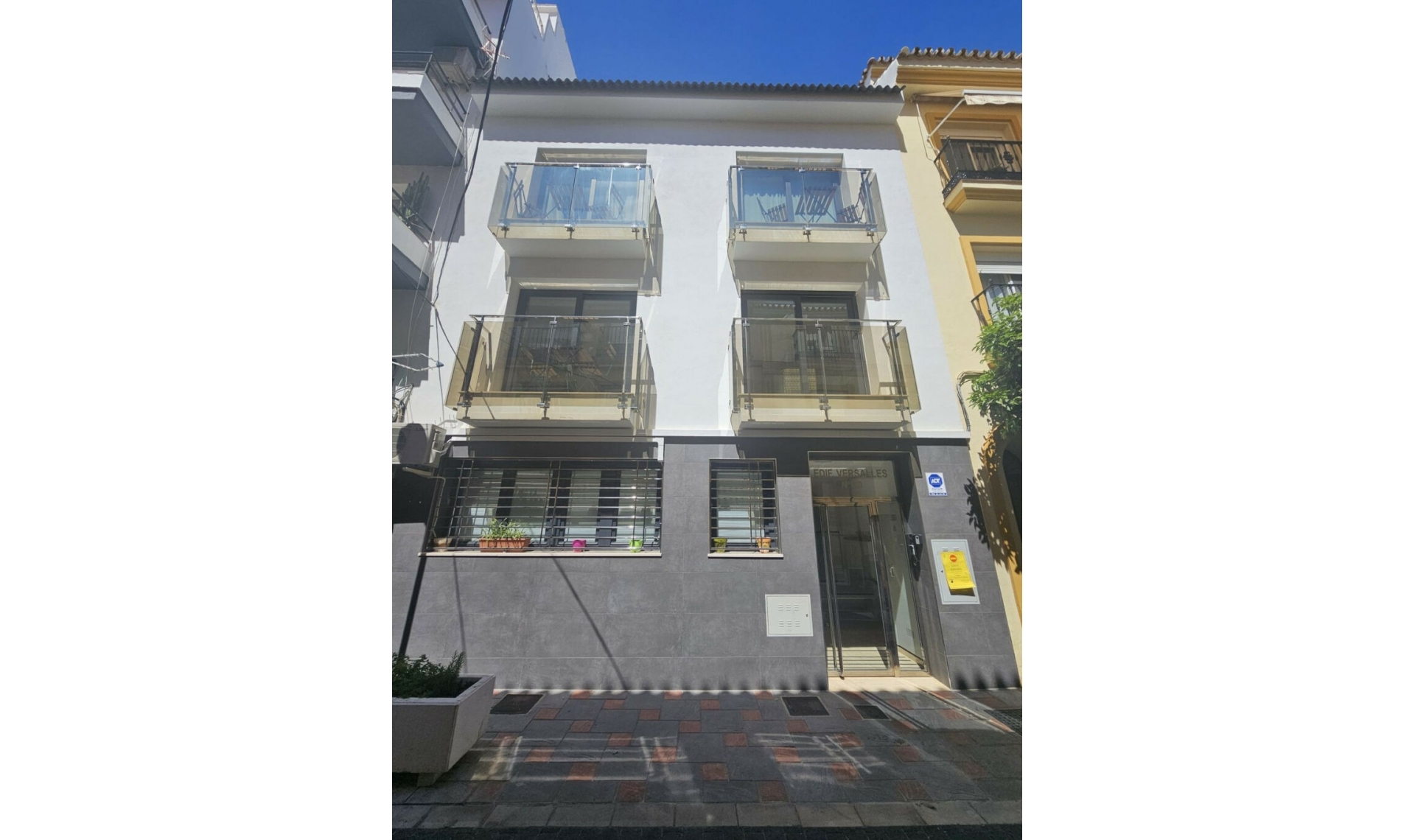 Resale - Apartment -
Fuengirola