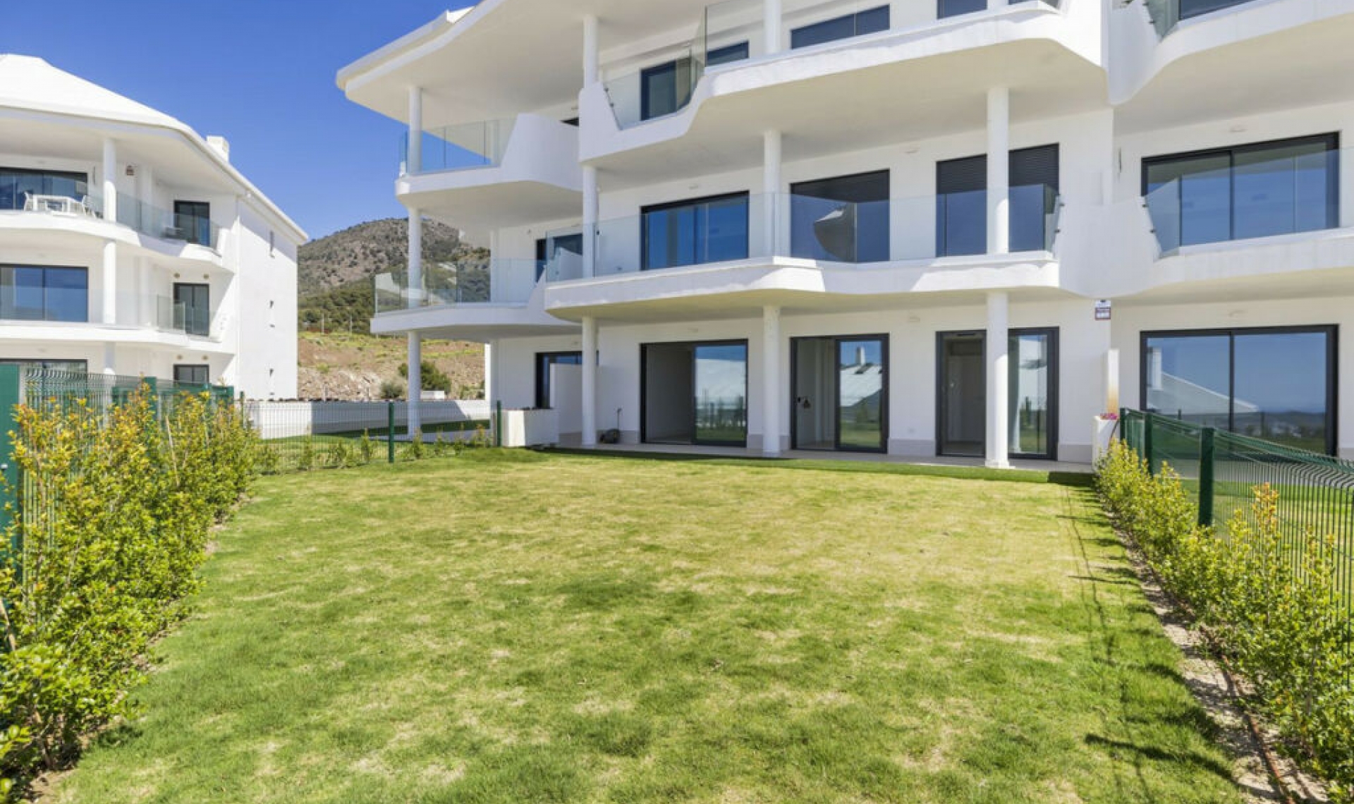 Resale - Apartment -
Fuengirola