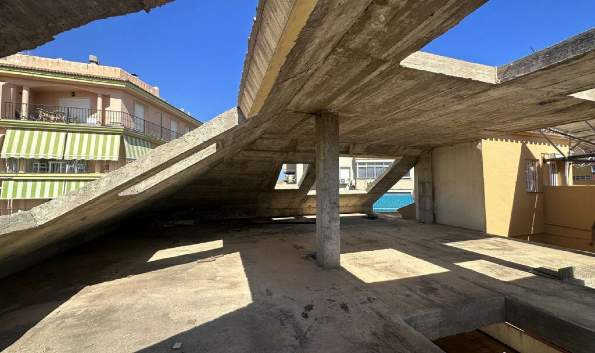 Resale - Apartment -
Fuengirola