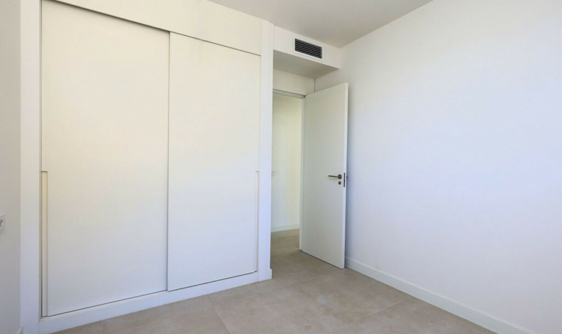 Resale - Apartment -
Fuengirola