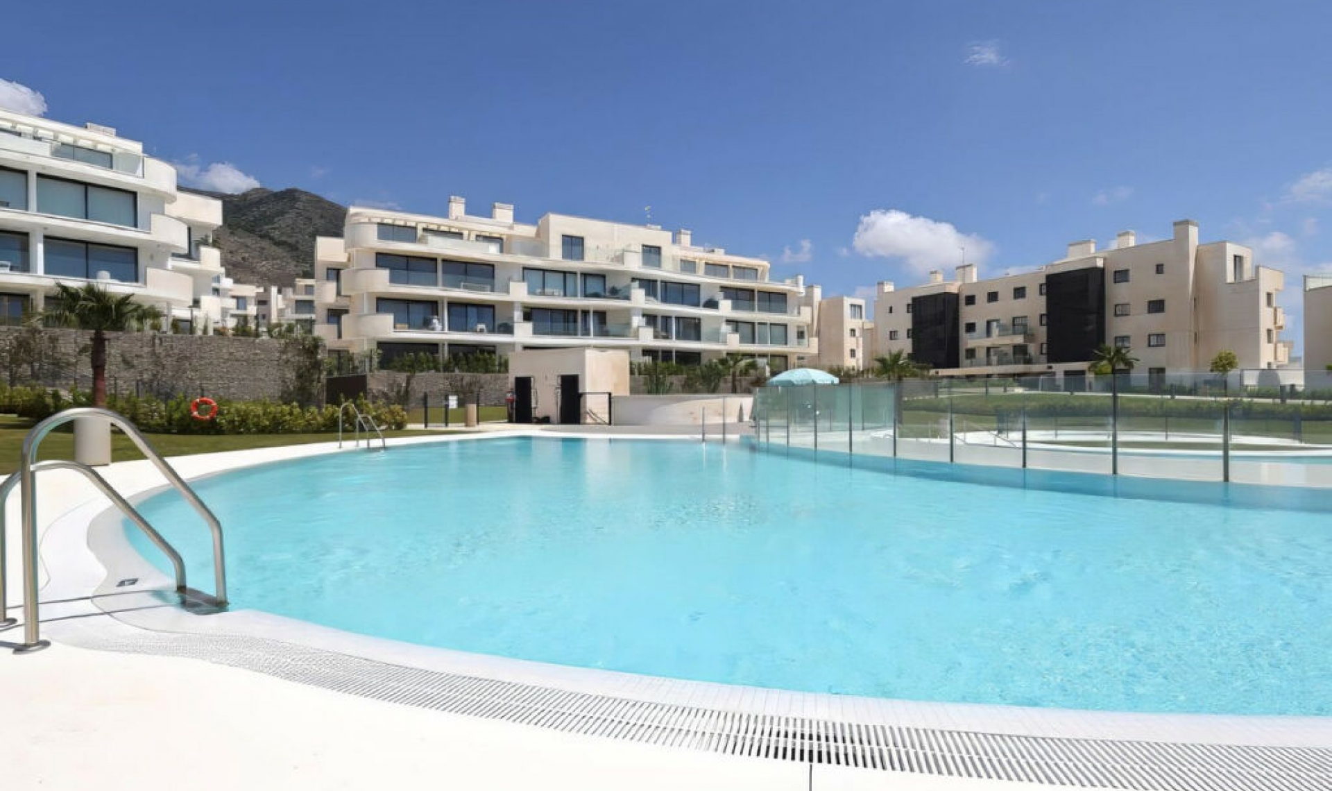 Resale - Apartment -
Fuengirola