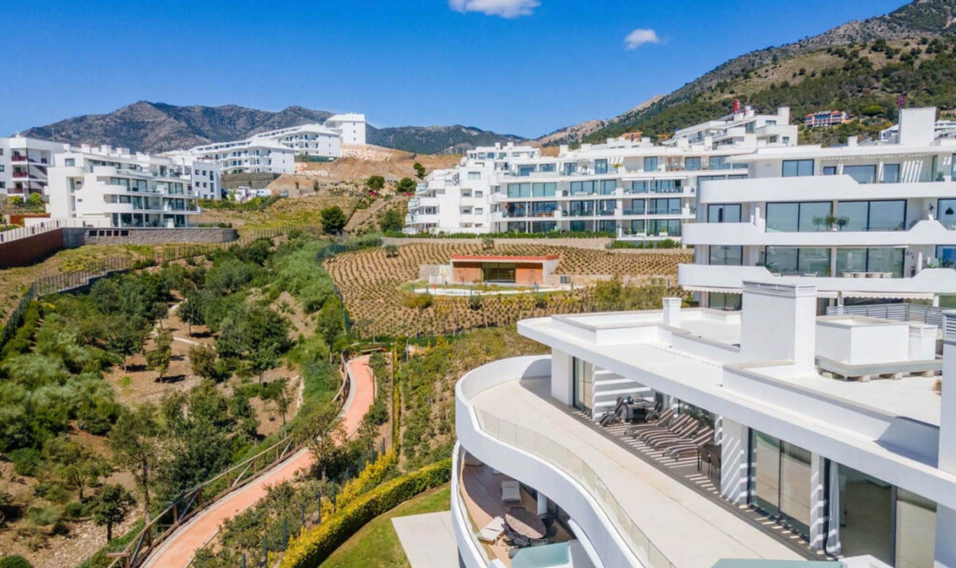 Resale - Apartment -
Fuengirola