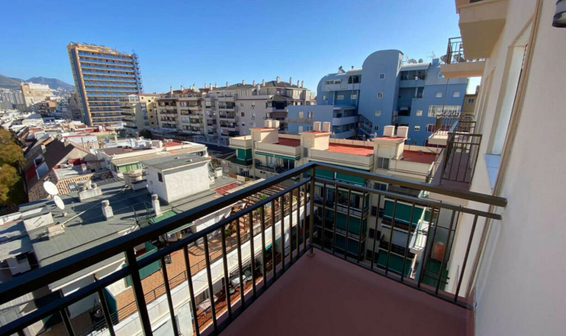 Resale - Apartment -
Fuengirola