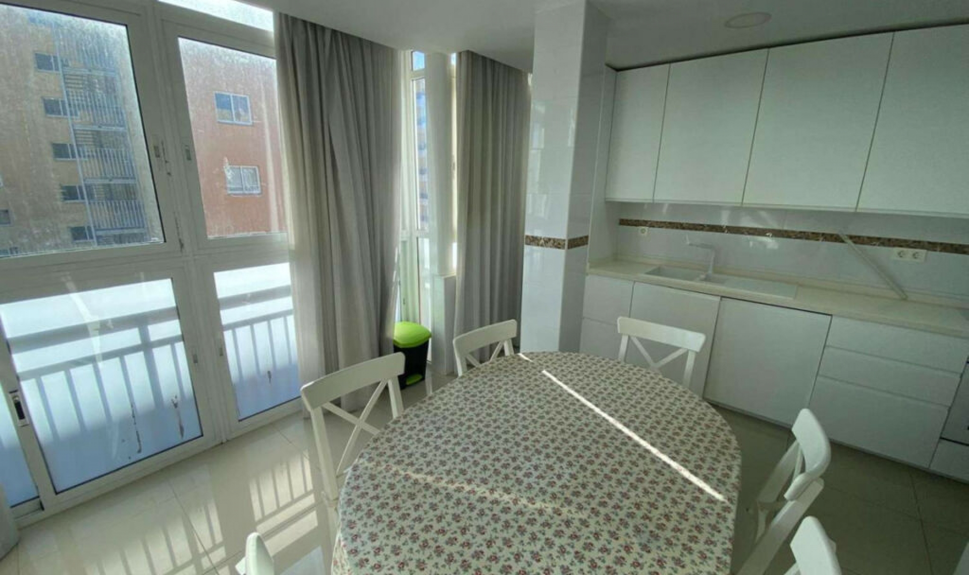 Resale - Apartment -
Fuengirola