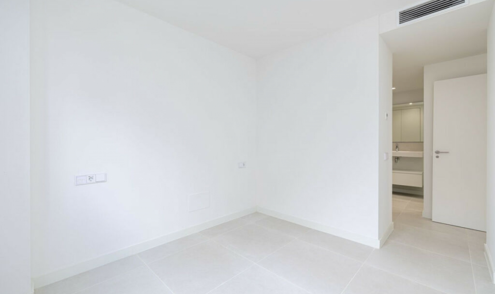 Resale - Apartment -
Fuengirola
