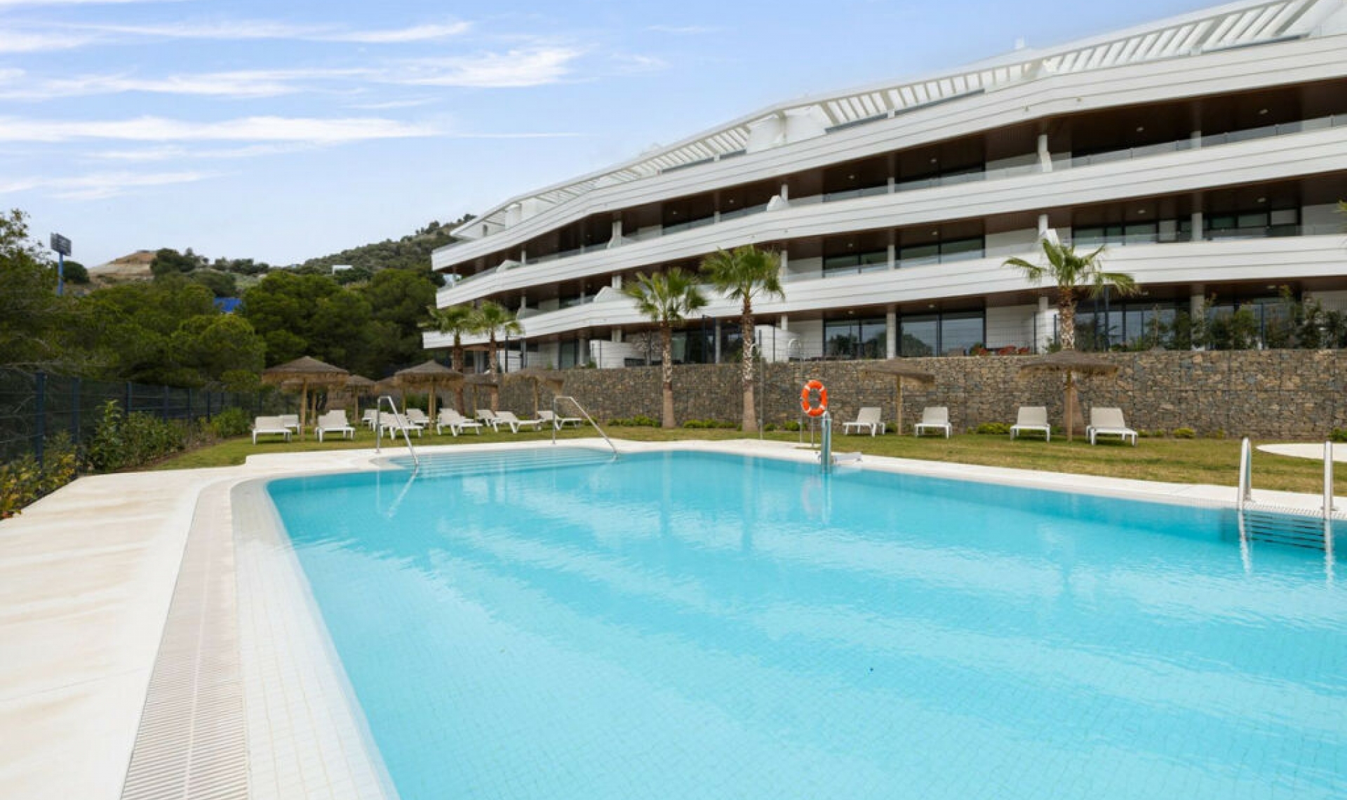 Resale - Apartment -
Fuengirola