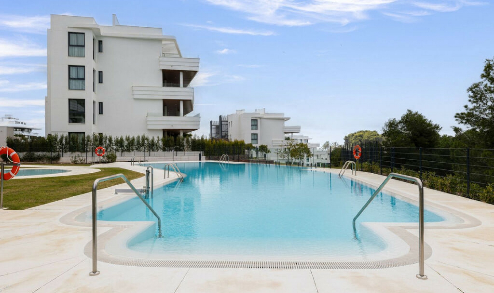 Resale - Apartment -
Fuengirola