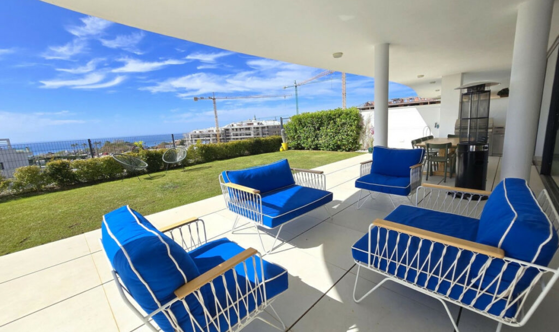 Resale - Apartment -
Fuengirola