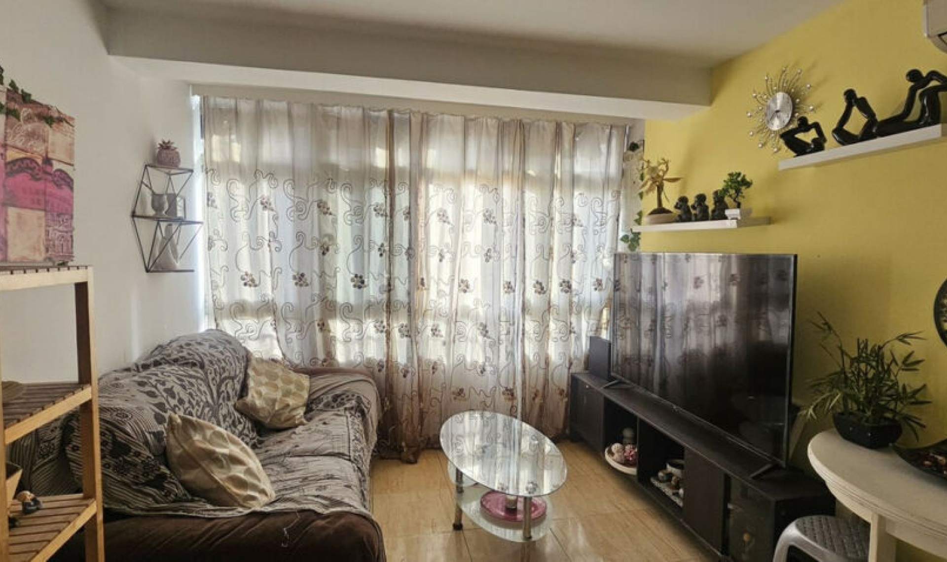 Resale - Apartment -
Fuengirola