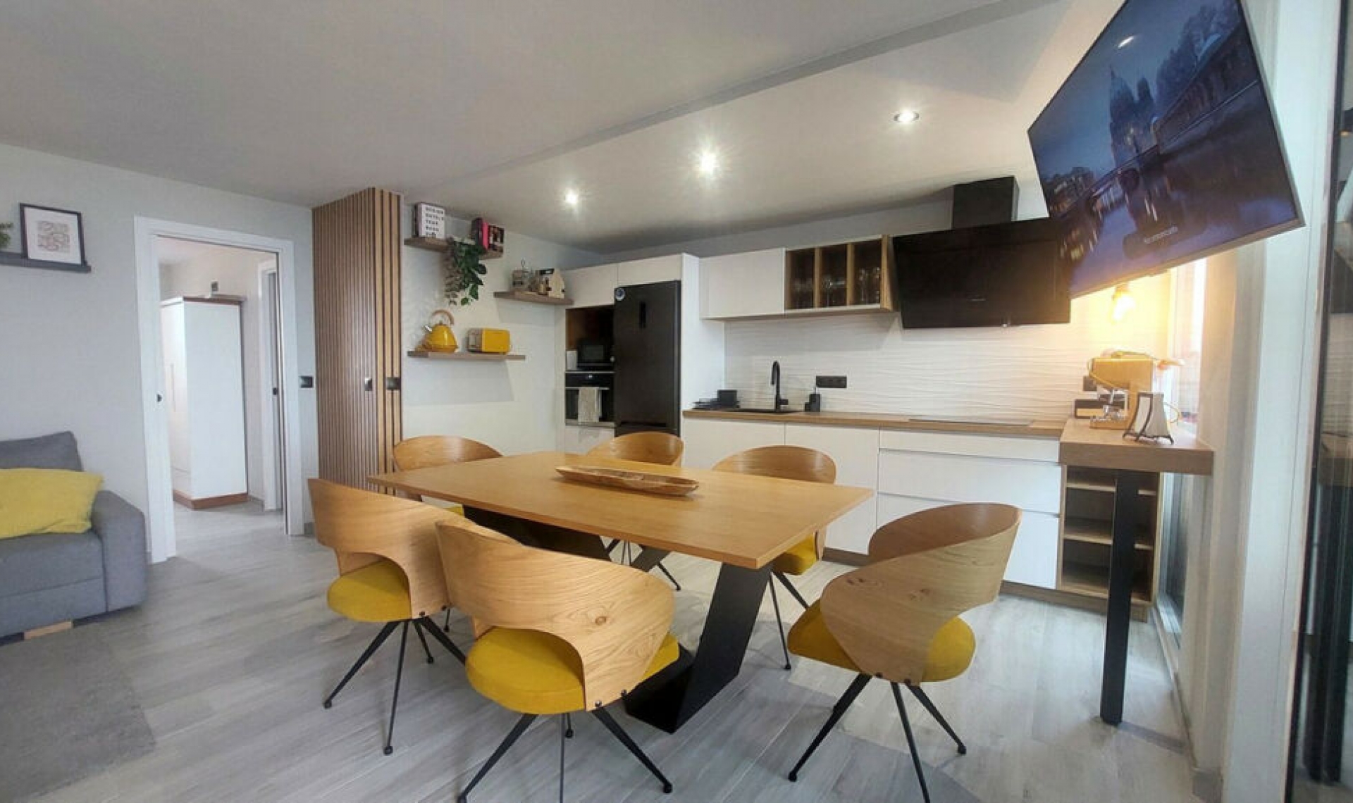 Resale - Apartment -
Fuengirola