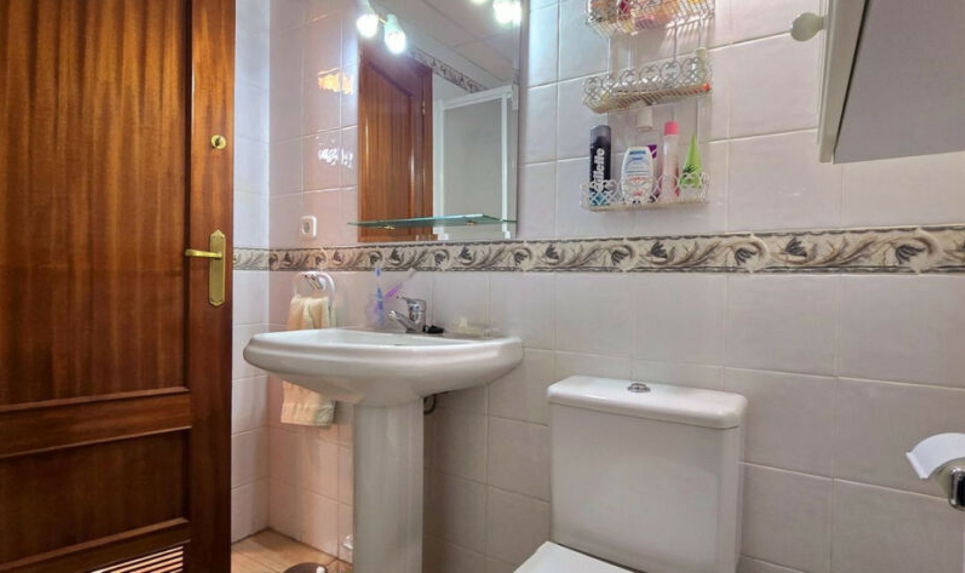 Resale - Apartment -
Fuengirola