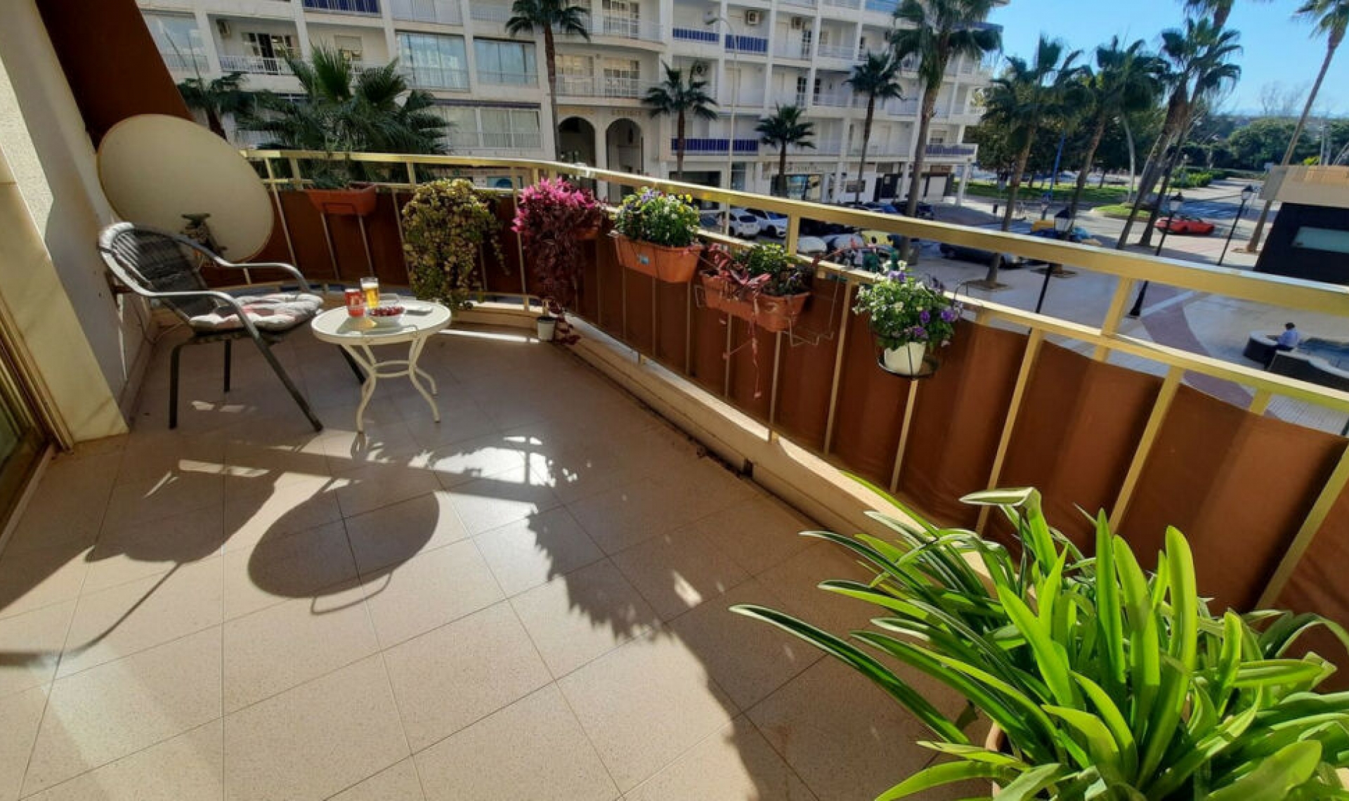 Resale - Apartment -
Fuengirola