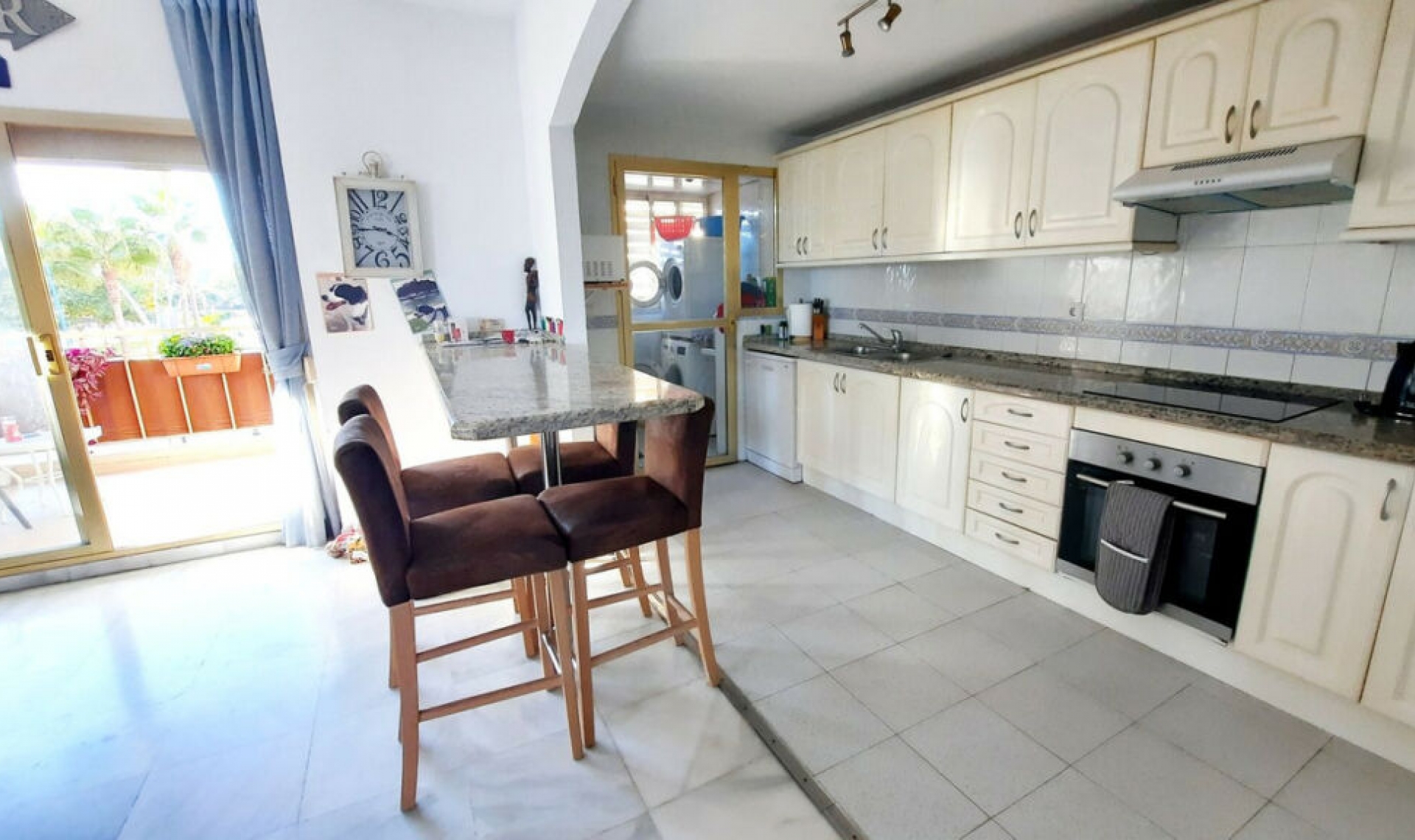 Resale - Apartment -
Fuengirola