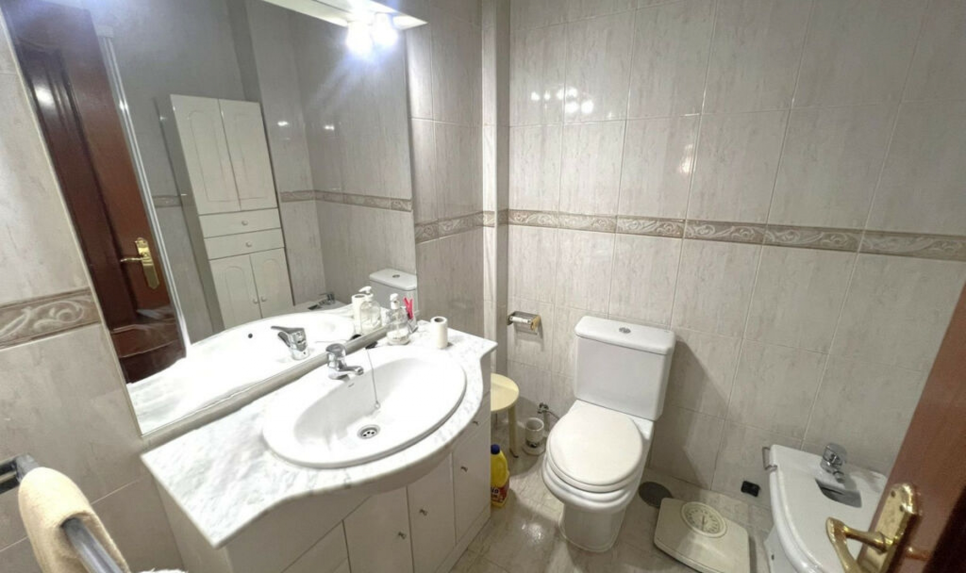 Resale - Apartment -
Fuengirola