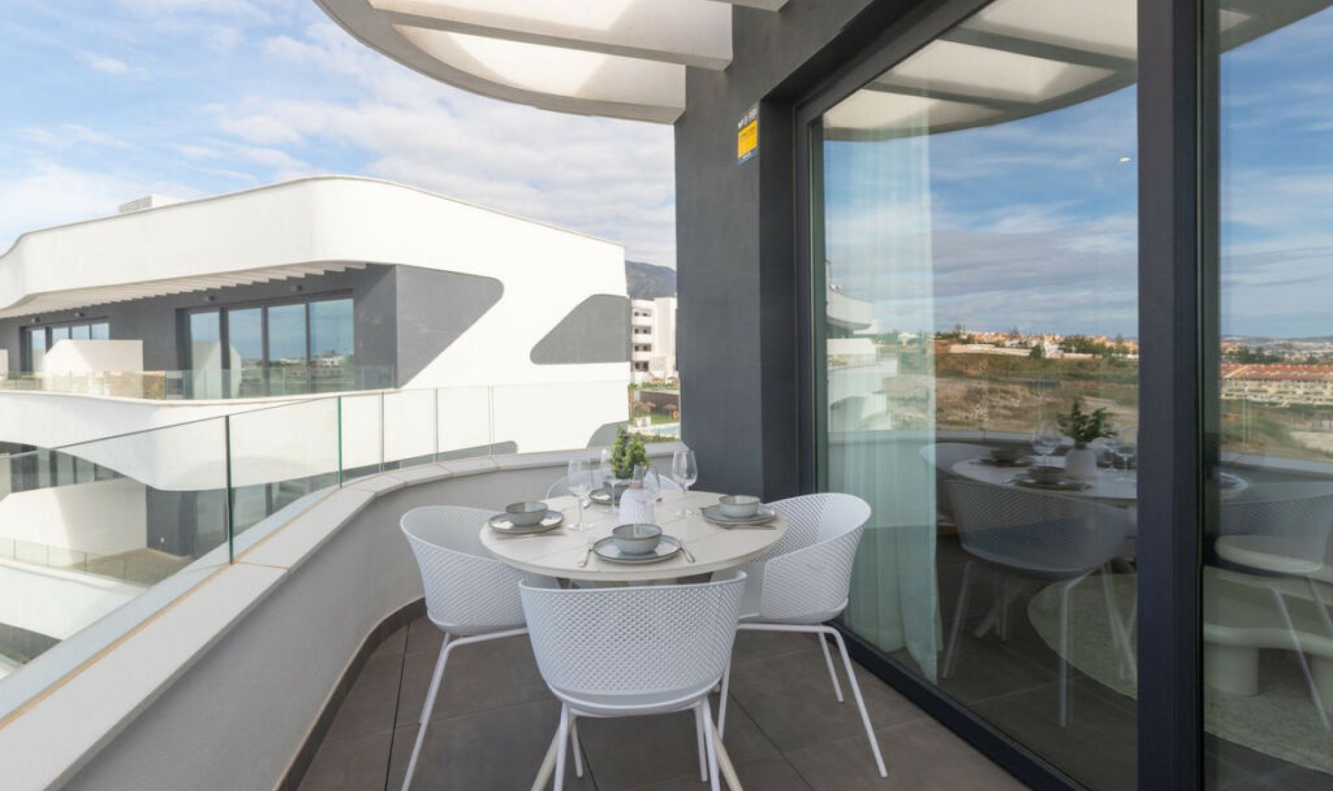 Resale - Apartment -
Fuengirola
