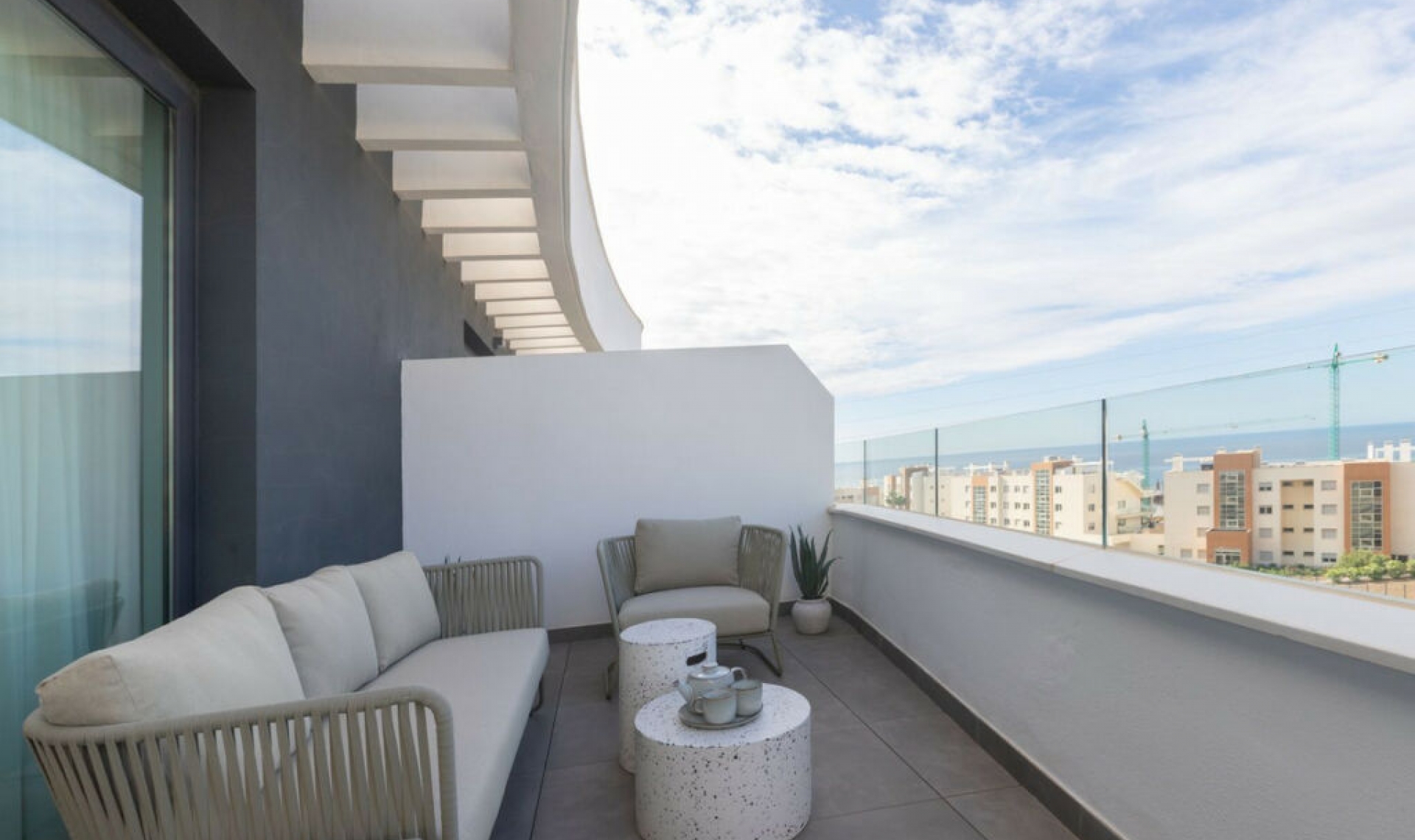 Resale - Apartment -
Fuengirola
