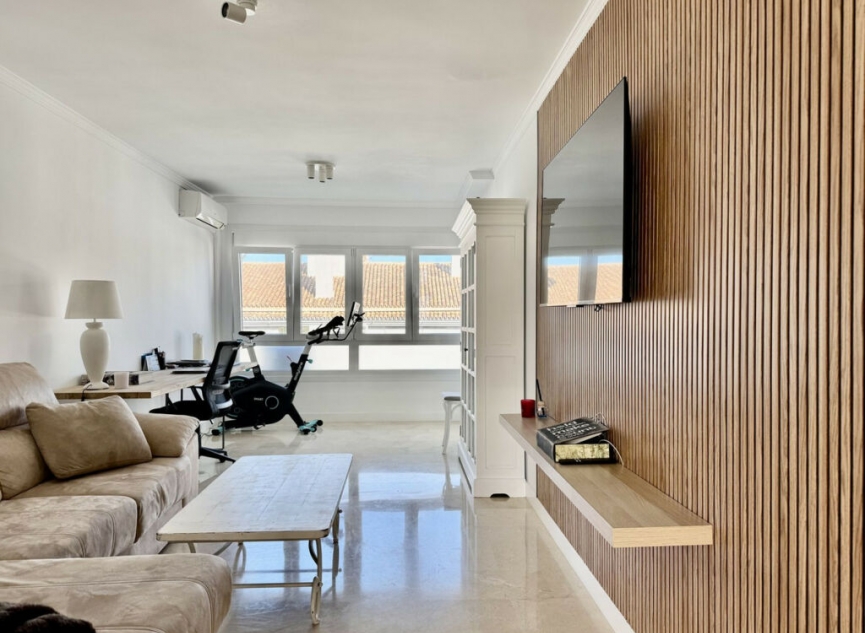 Resale - Apartment -
Fuengirola