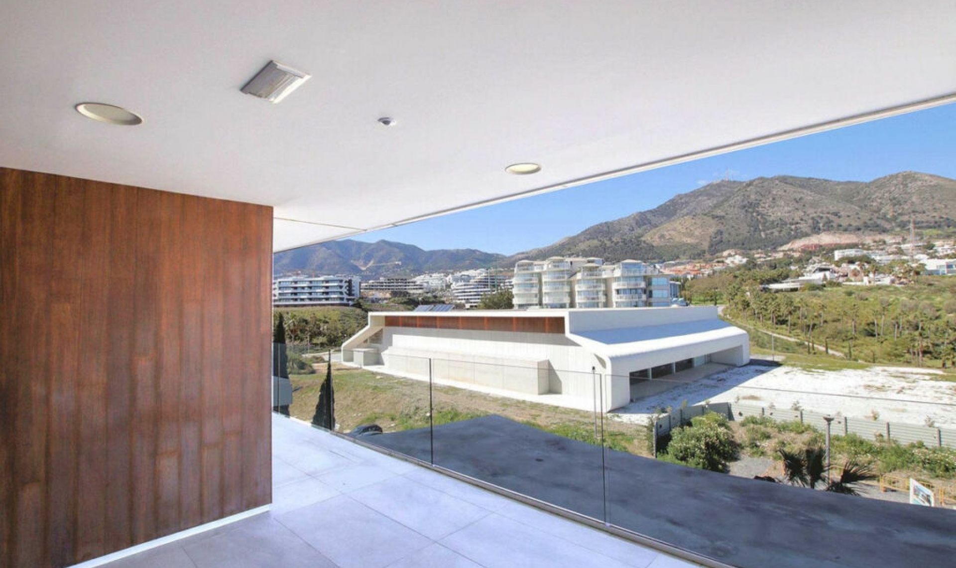 Resale - Apartment -
Fuengirola