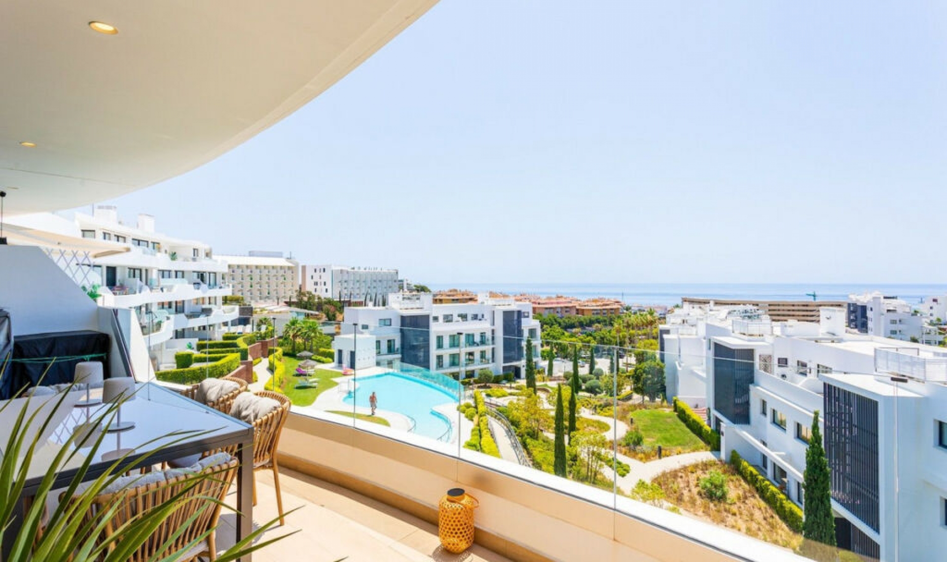 Resale - Apartment -
Fuengirola