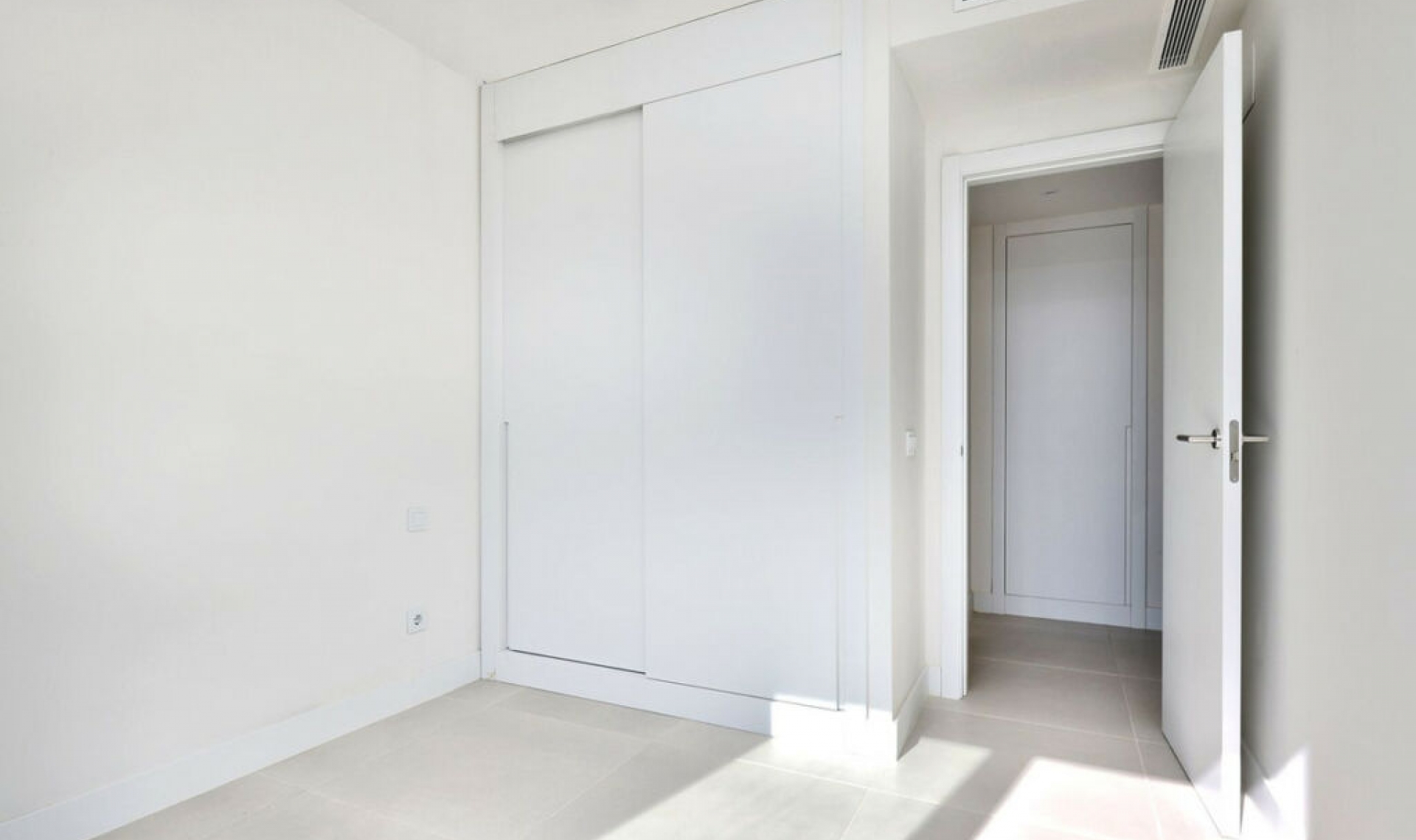 Resale - Apartment -
Fuengirola