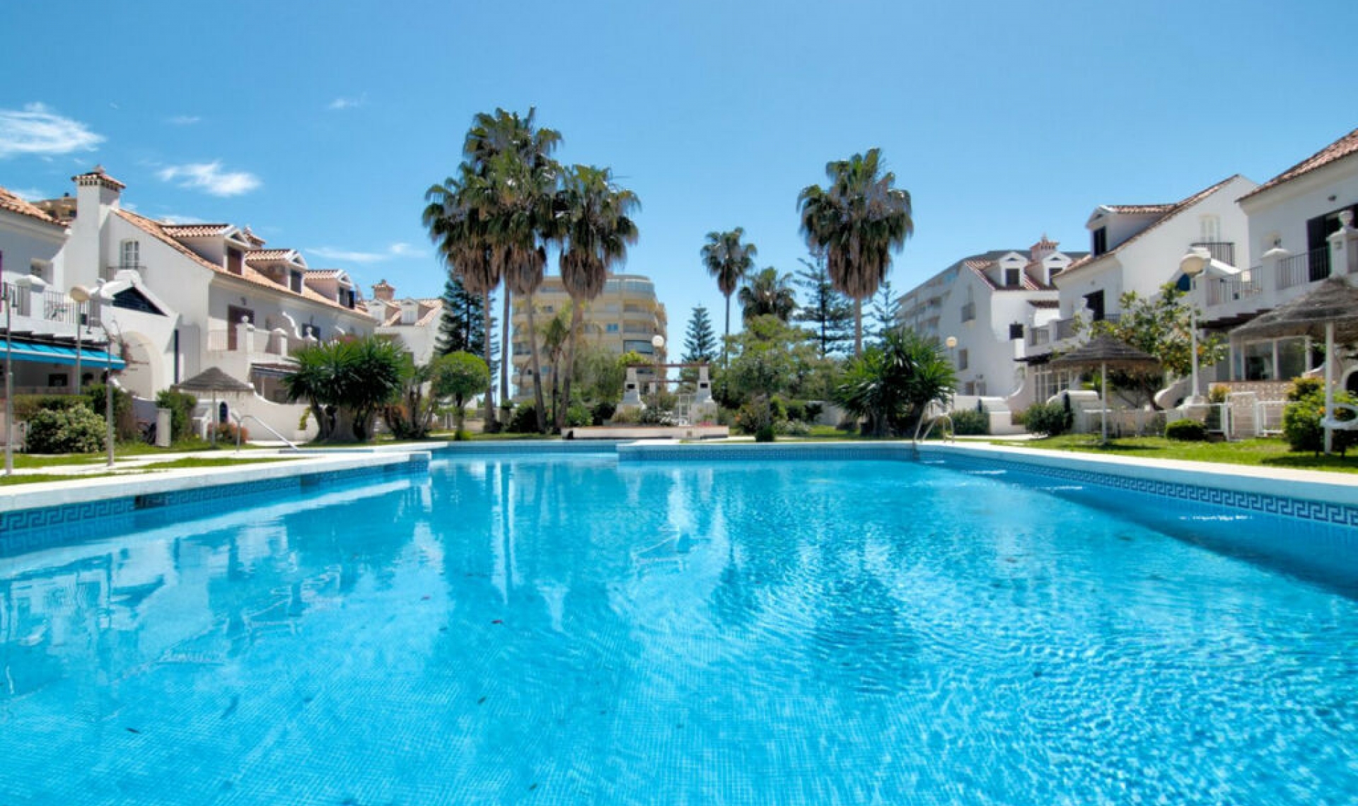 Resale - Apartment -
Fuengirola