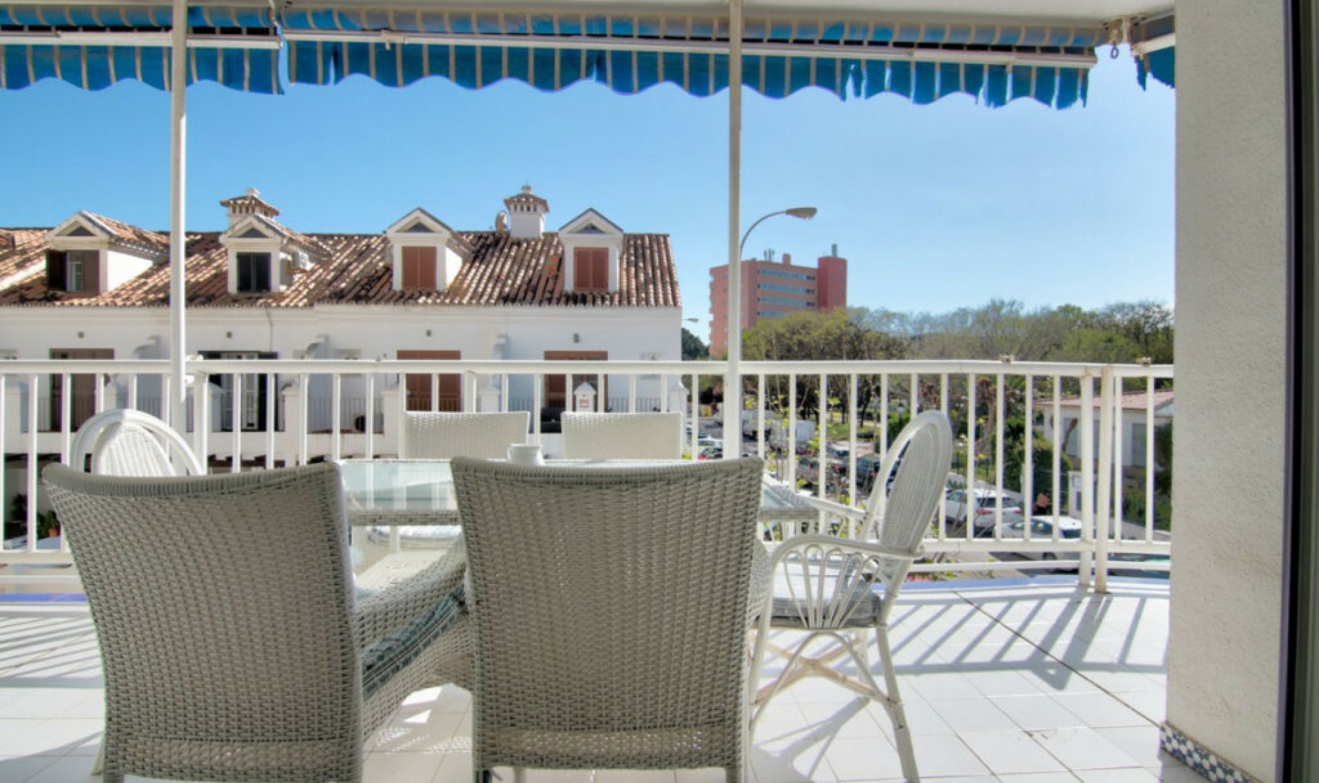 Resale - Apartment -
Fuengirola