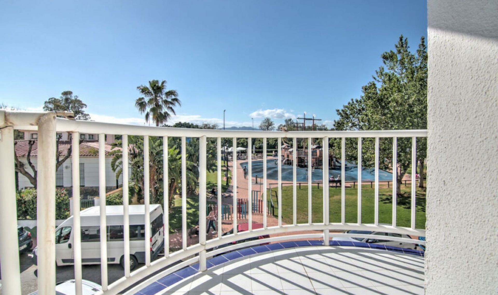 Resale - Apartment -
Fuengirola