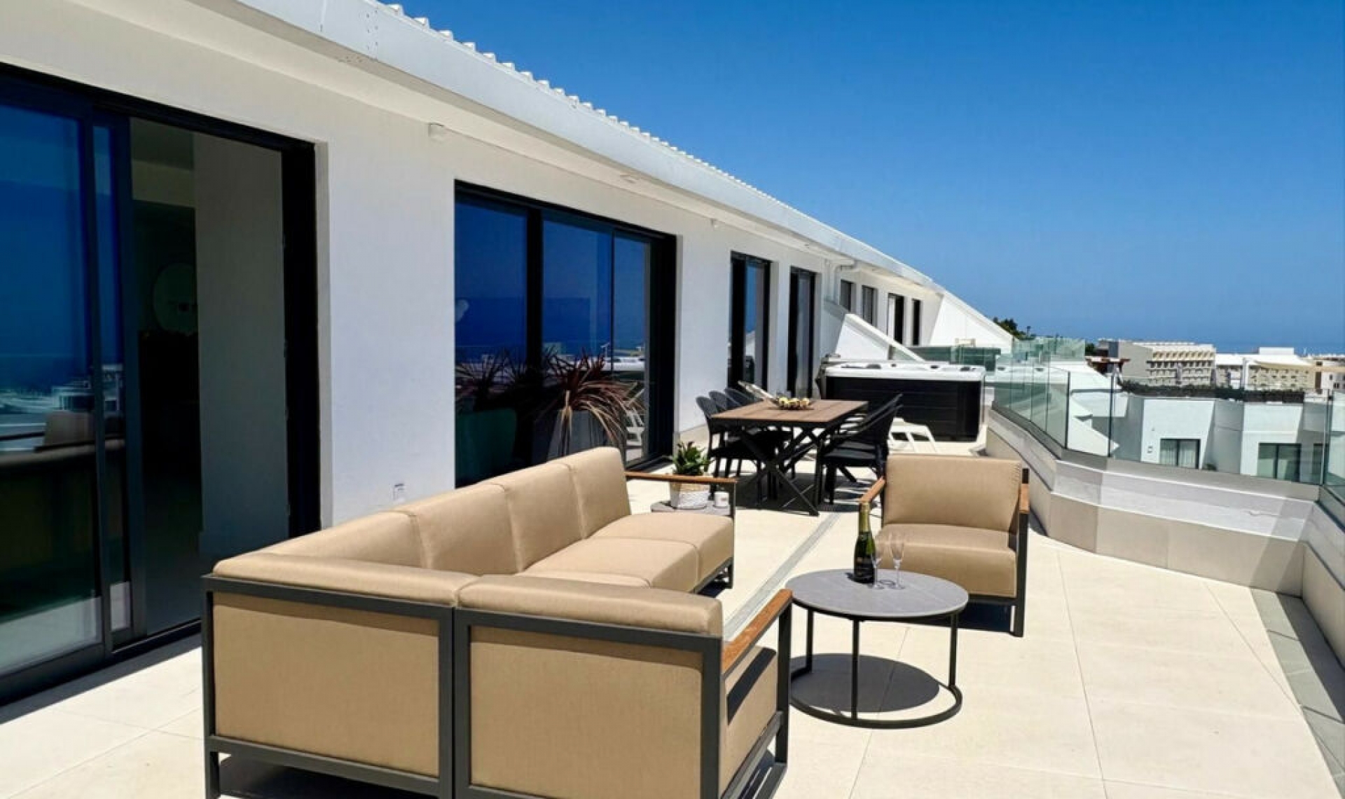 Resale - Apartment -
Fuengirola