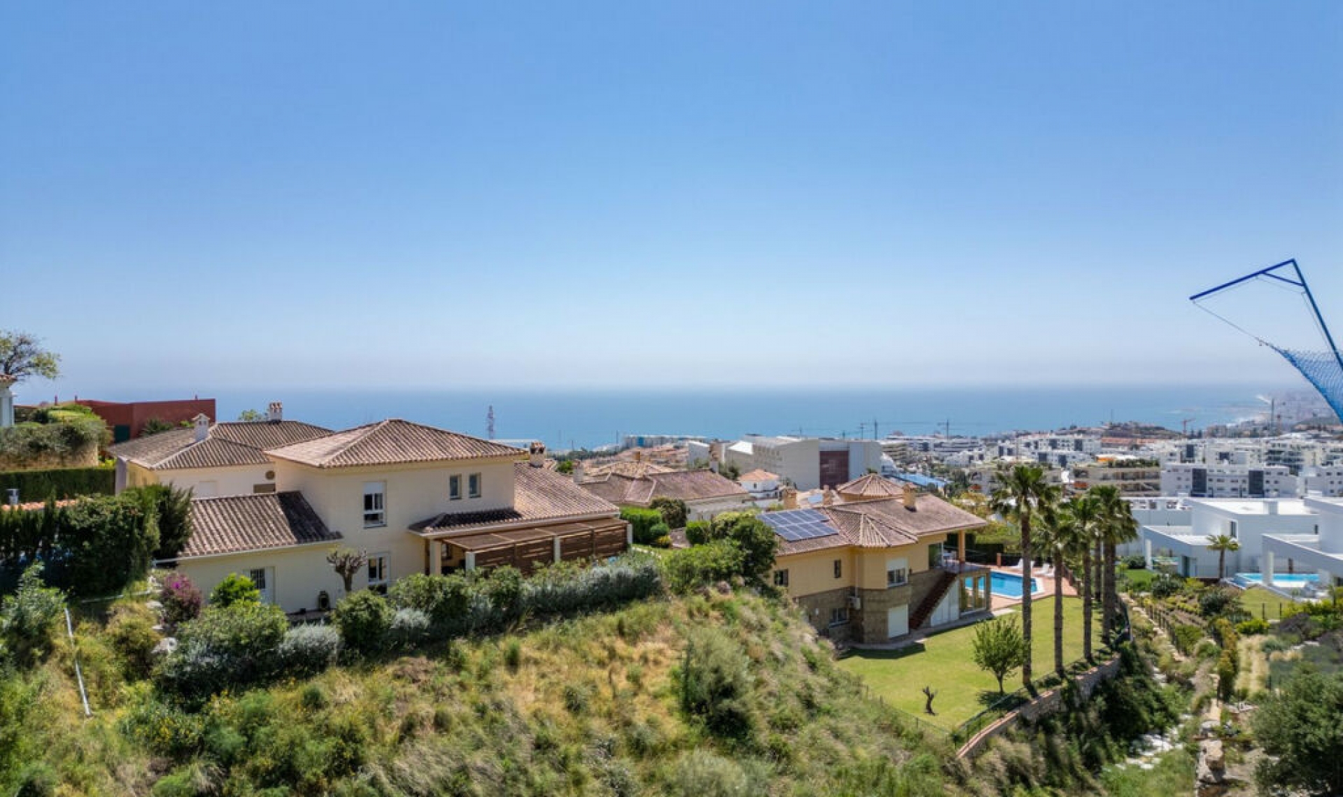 Resale - Apartment -
Fuengirola