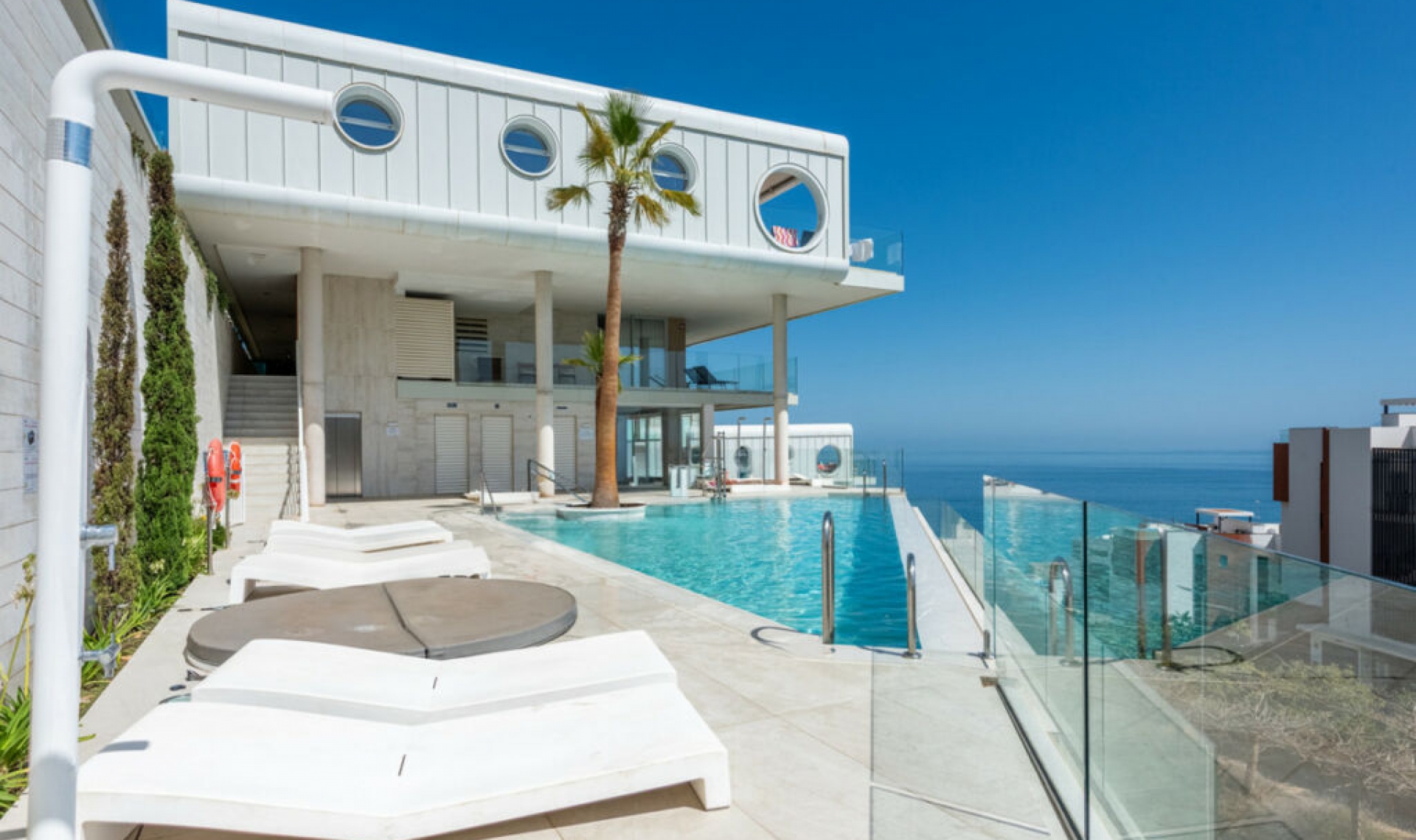 Resale - Apartment -
Fuengirola