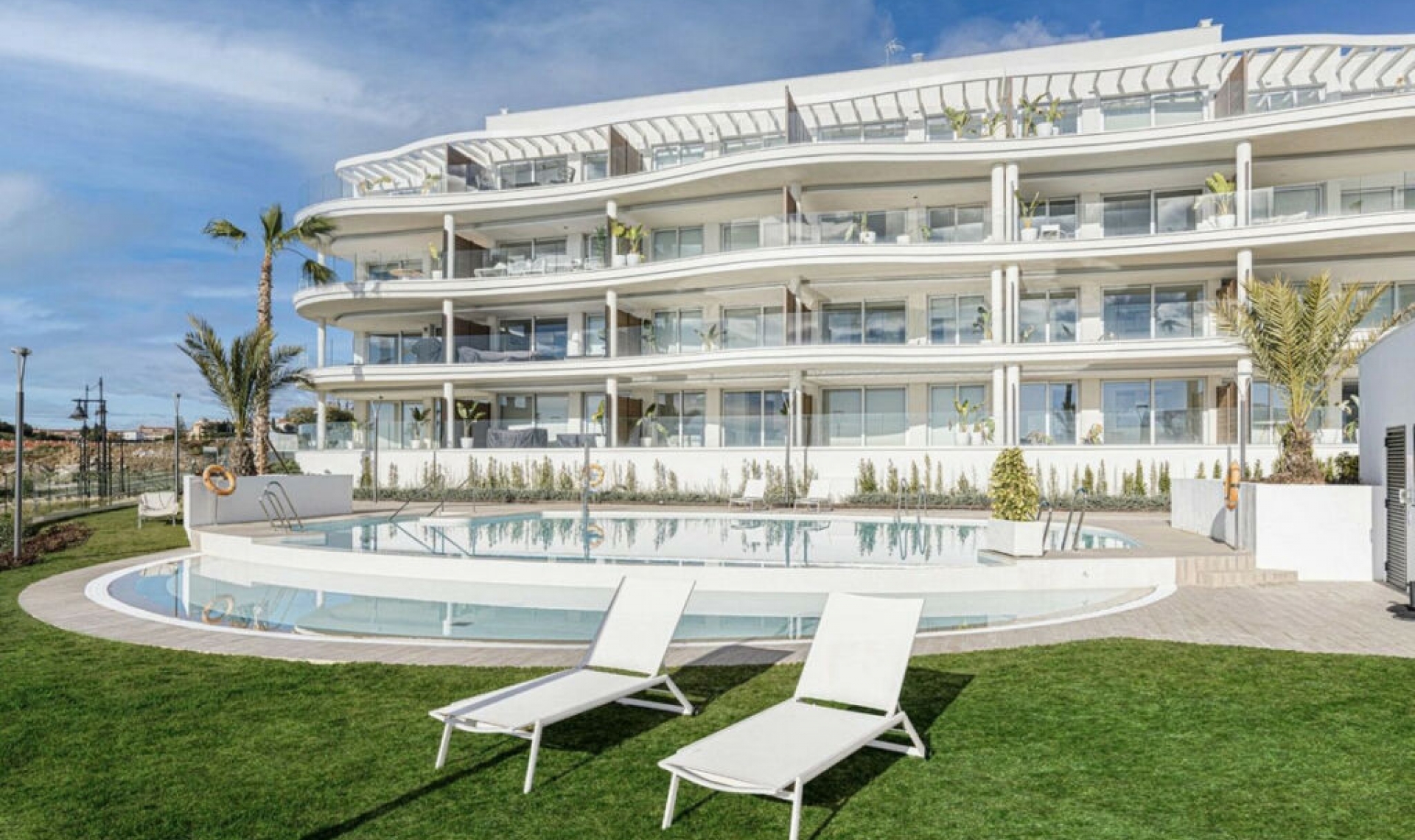 Resale - Apartment -
Fuengirola