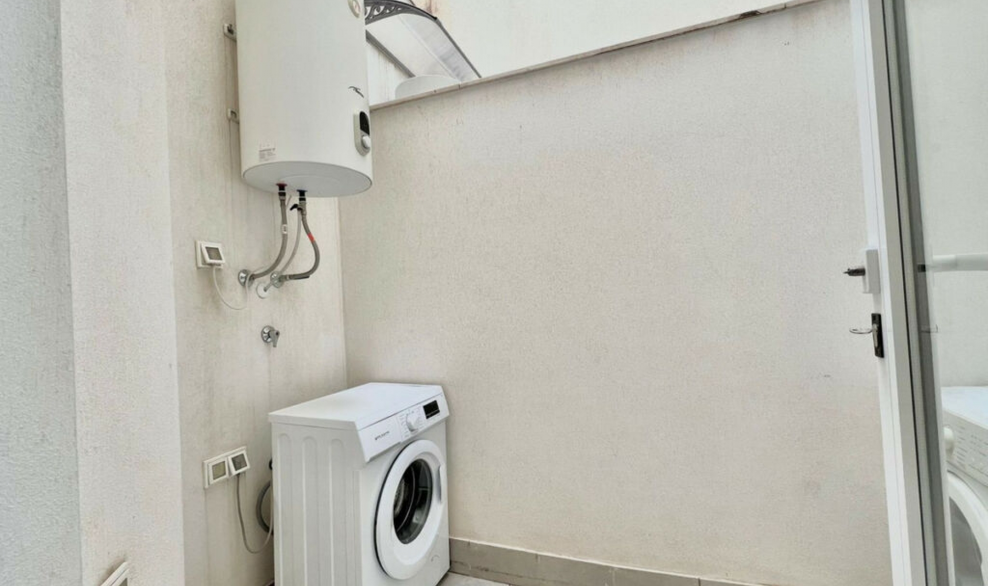 Resale - Apartment -
Fuengirola