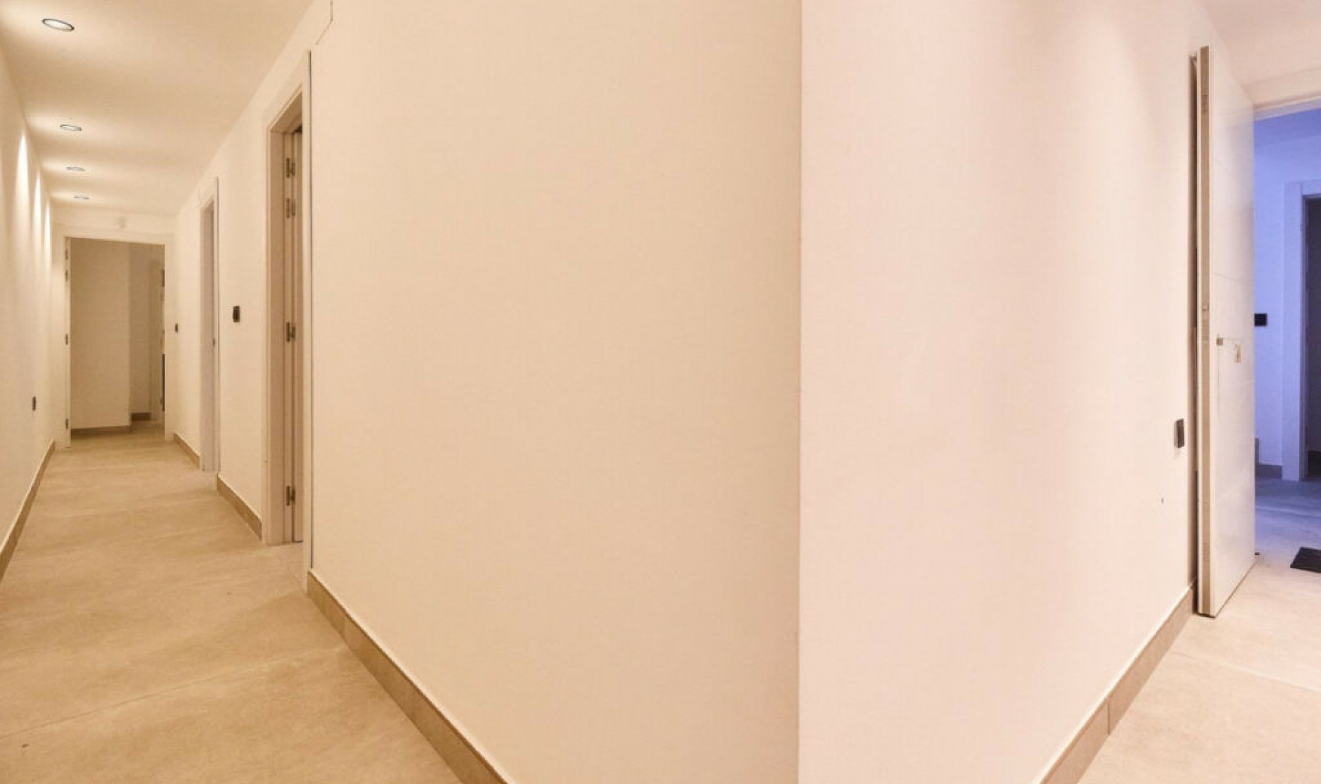 Resale - Apartment -
Fuengirola